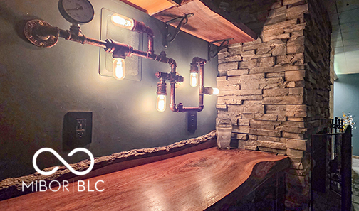 4743 Bluffwood Drive N