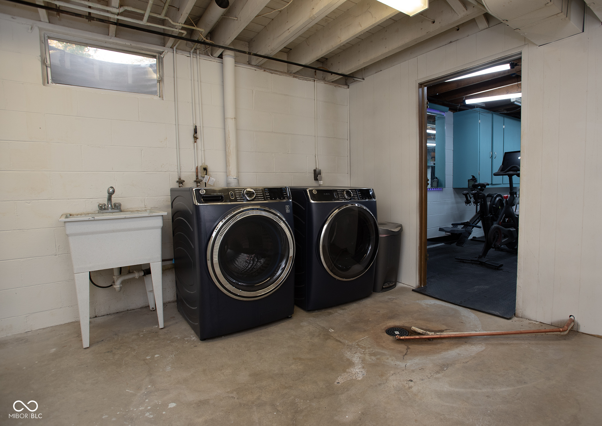 4743 Bluffwood Drive N