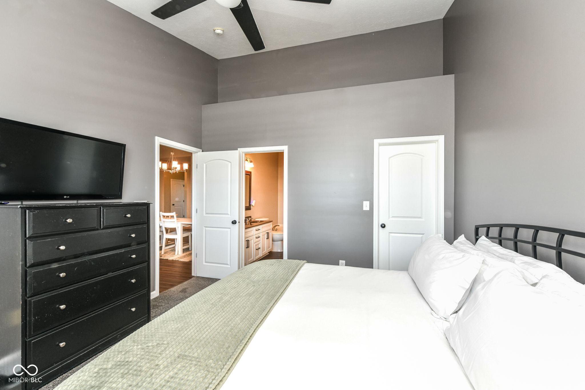 3784 Dusty Sands Road