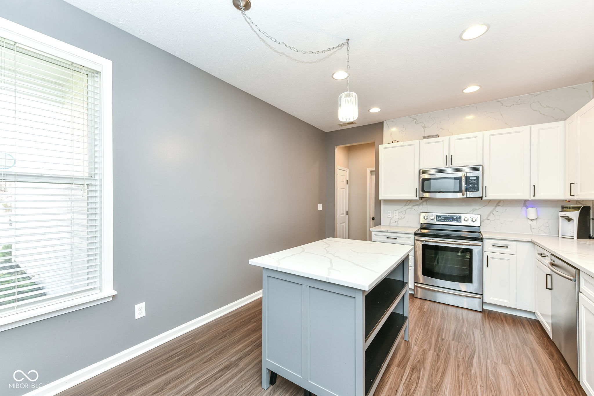 3784 Dusty Sands Road