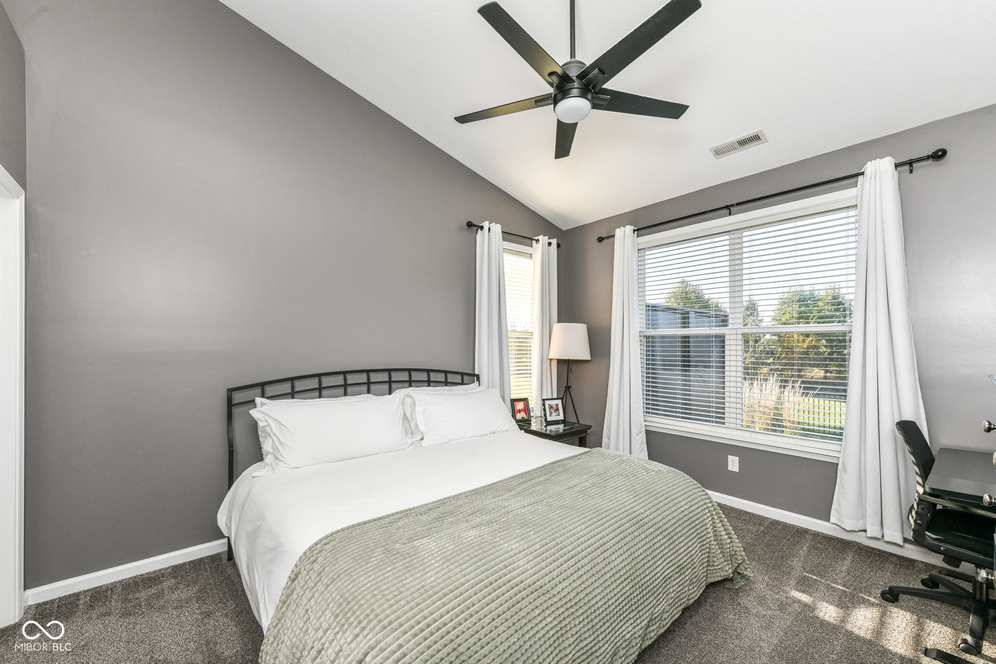 3784 Dusty Sands Road