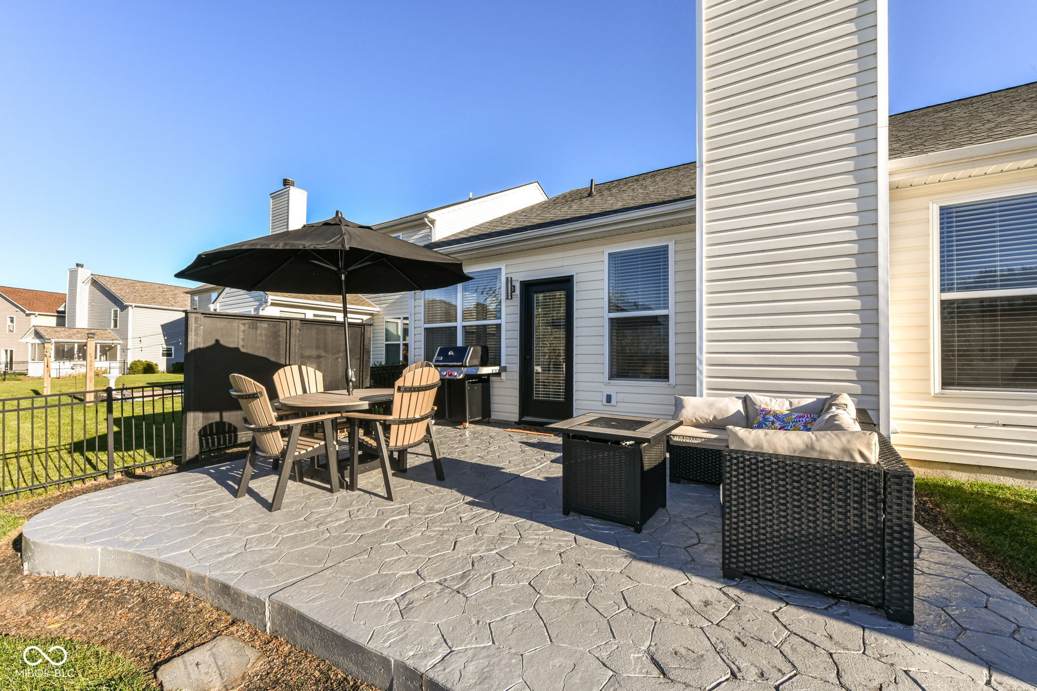 3784 Dusty Sands Road