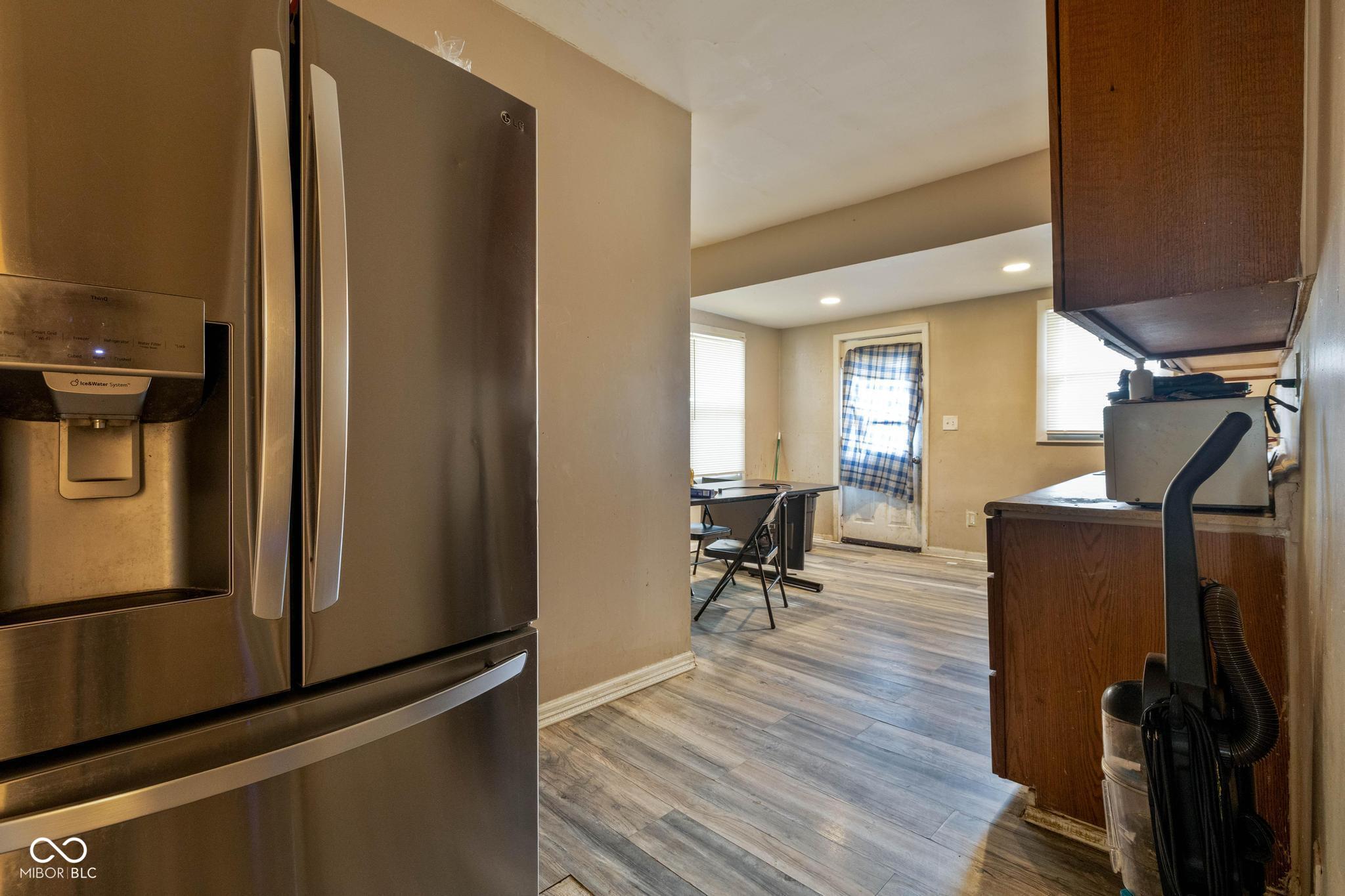 4809 E New York Street