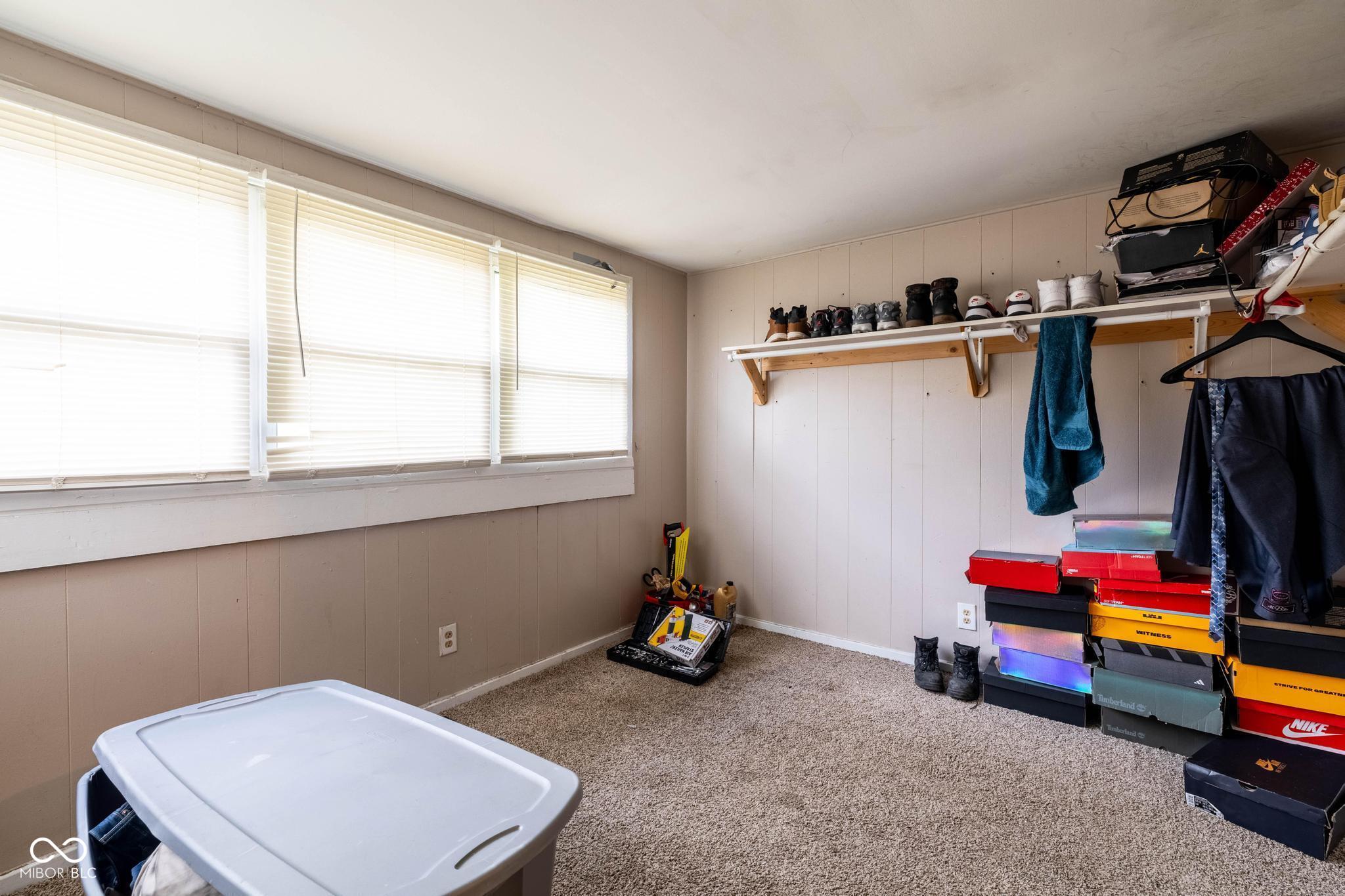 4809 E New York Street