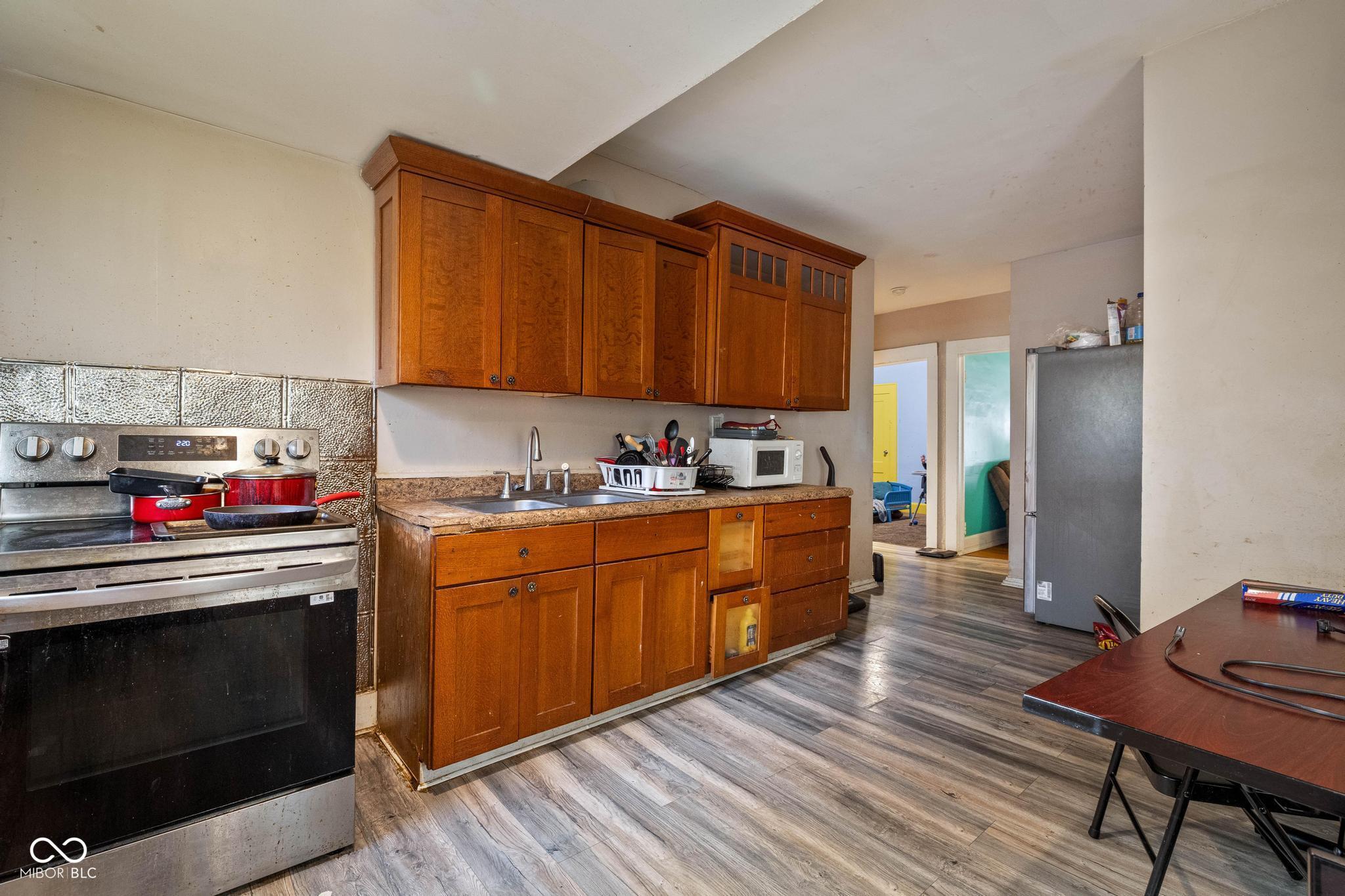 4809 E New York Street