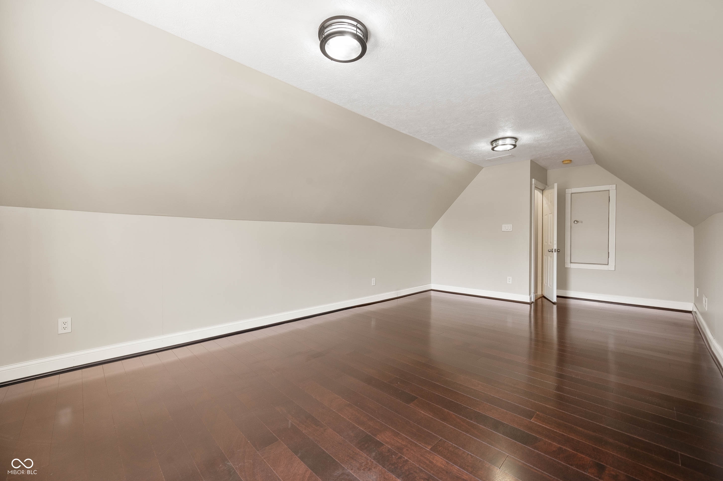 11262 Whitewater Way