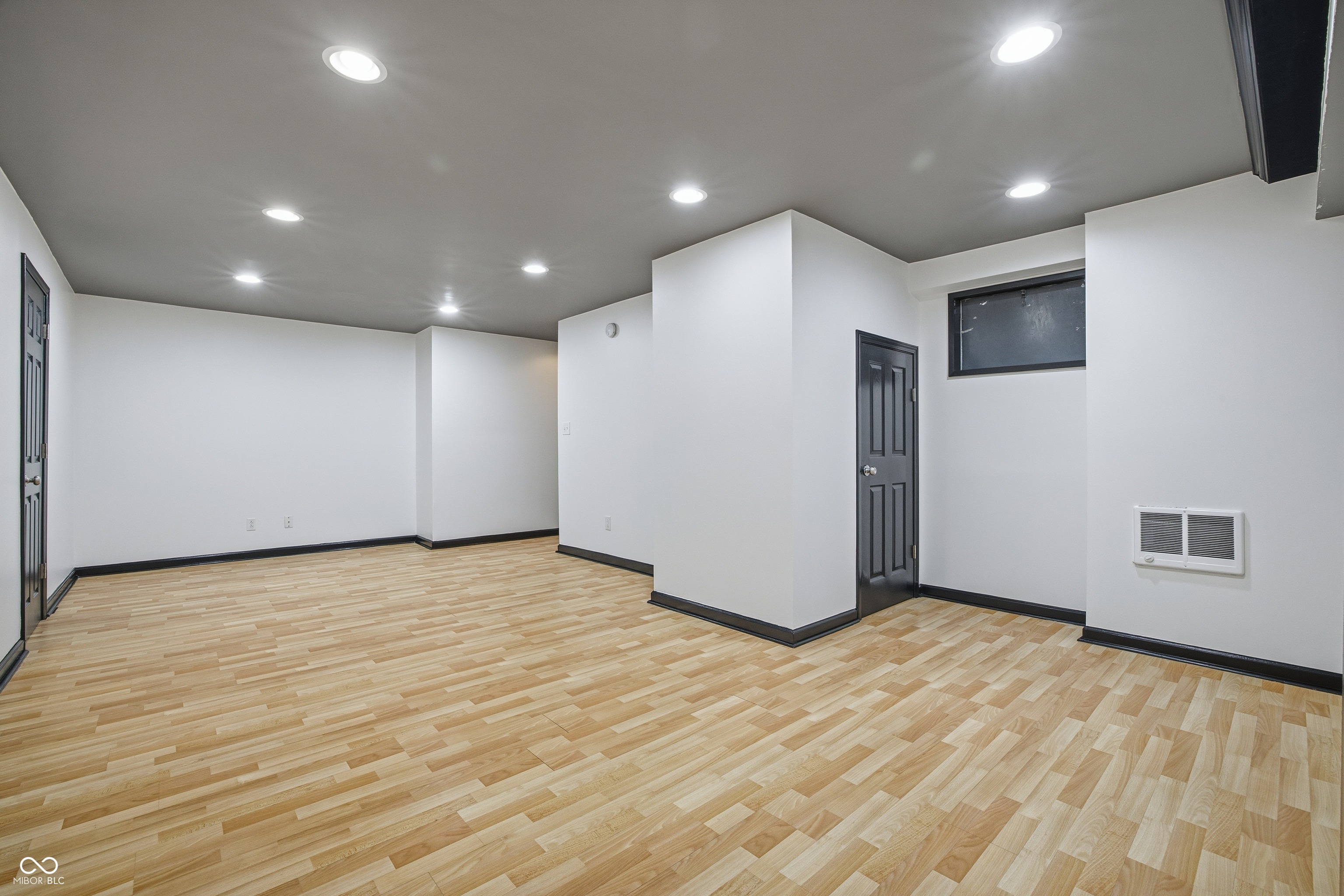 11558 Perkins Street