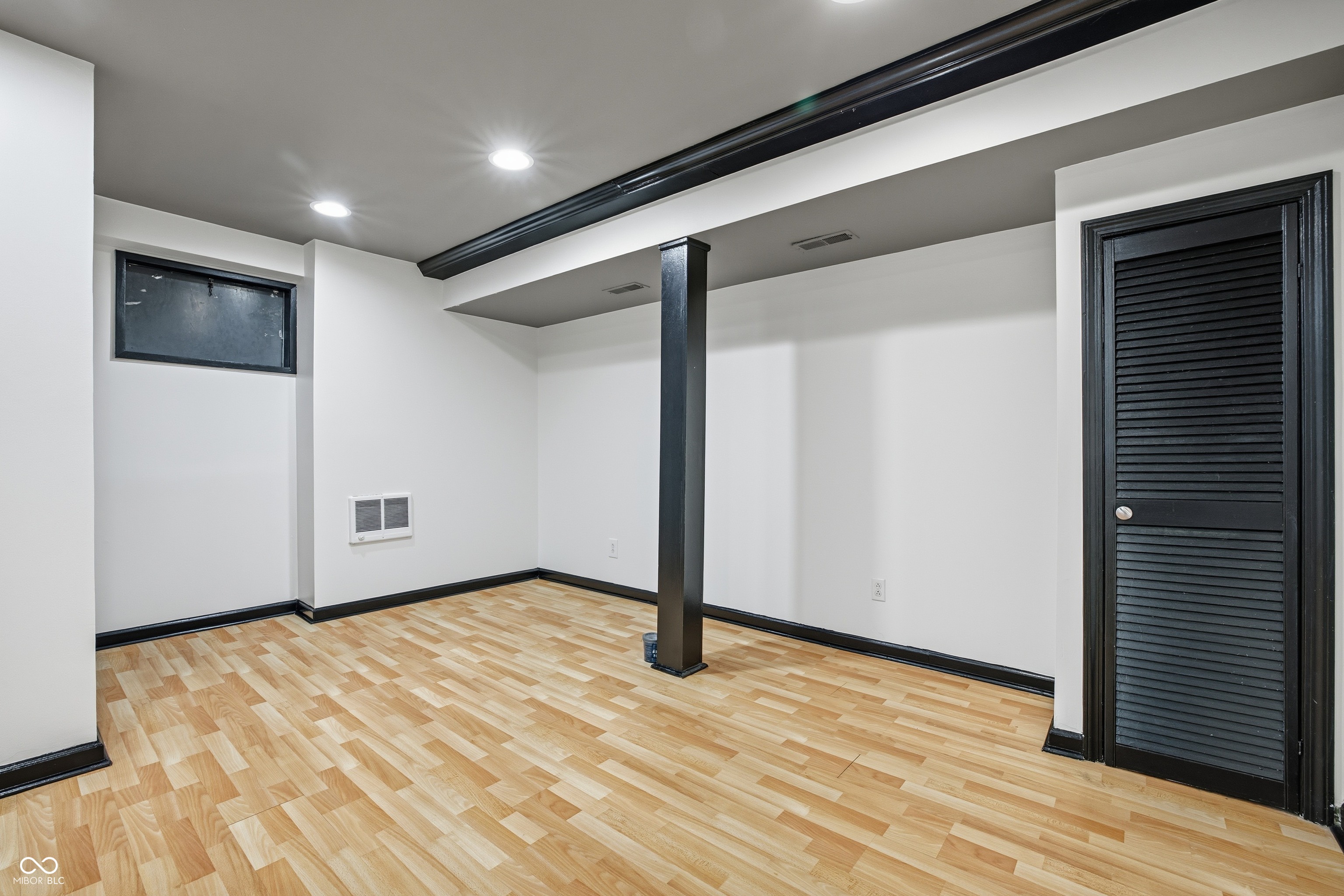 11558 Perkins Street