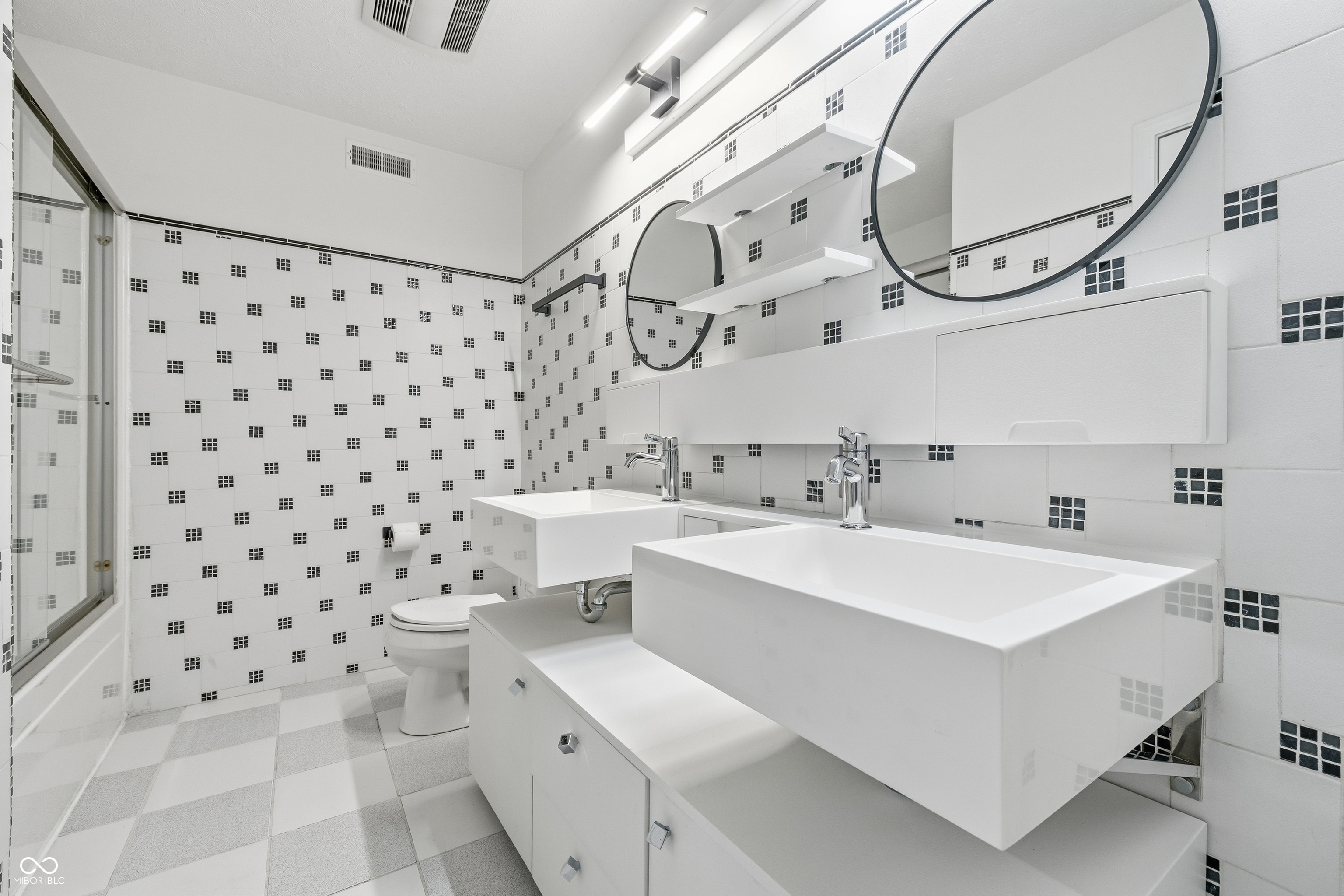 11558 Perkins Street