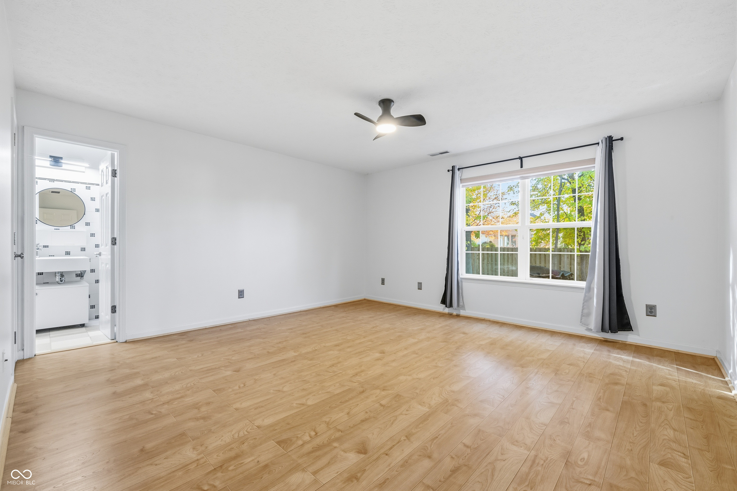 11558 Perkins Street