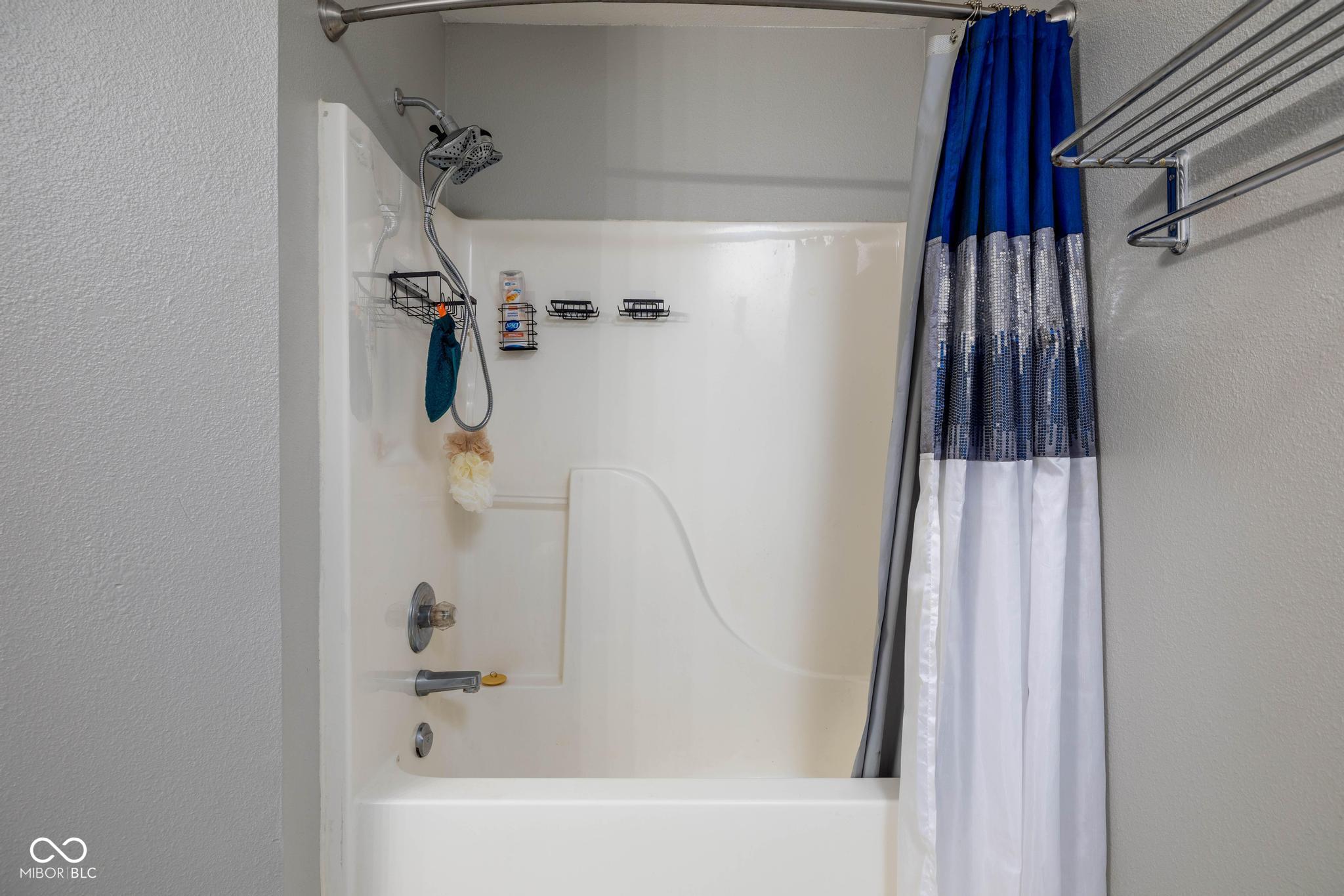 8066 Lawrence Woods Place