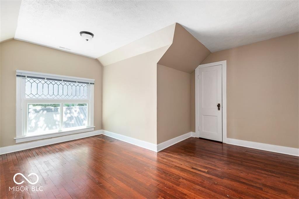 509 N Meridian Street Unit: 5