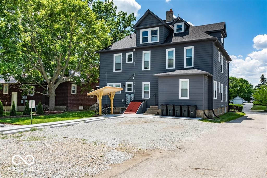 509 N Meridian Street Unit: 5