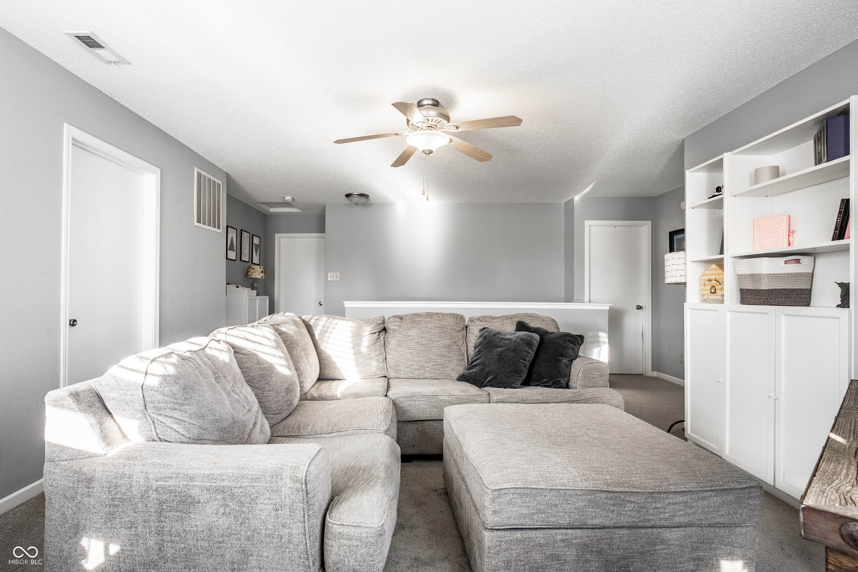 8254 S Midnight Drive