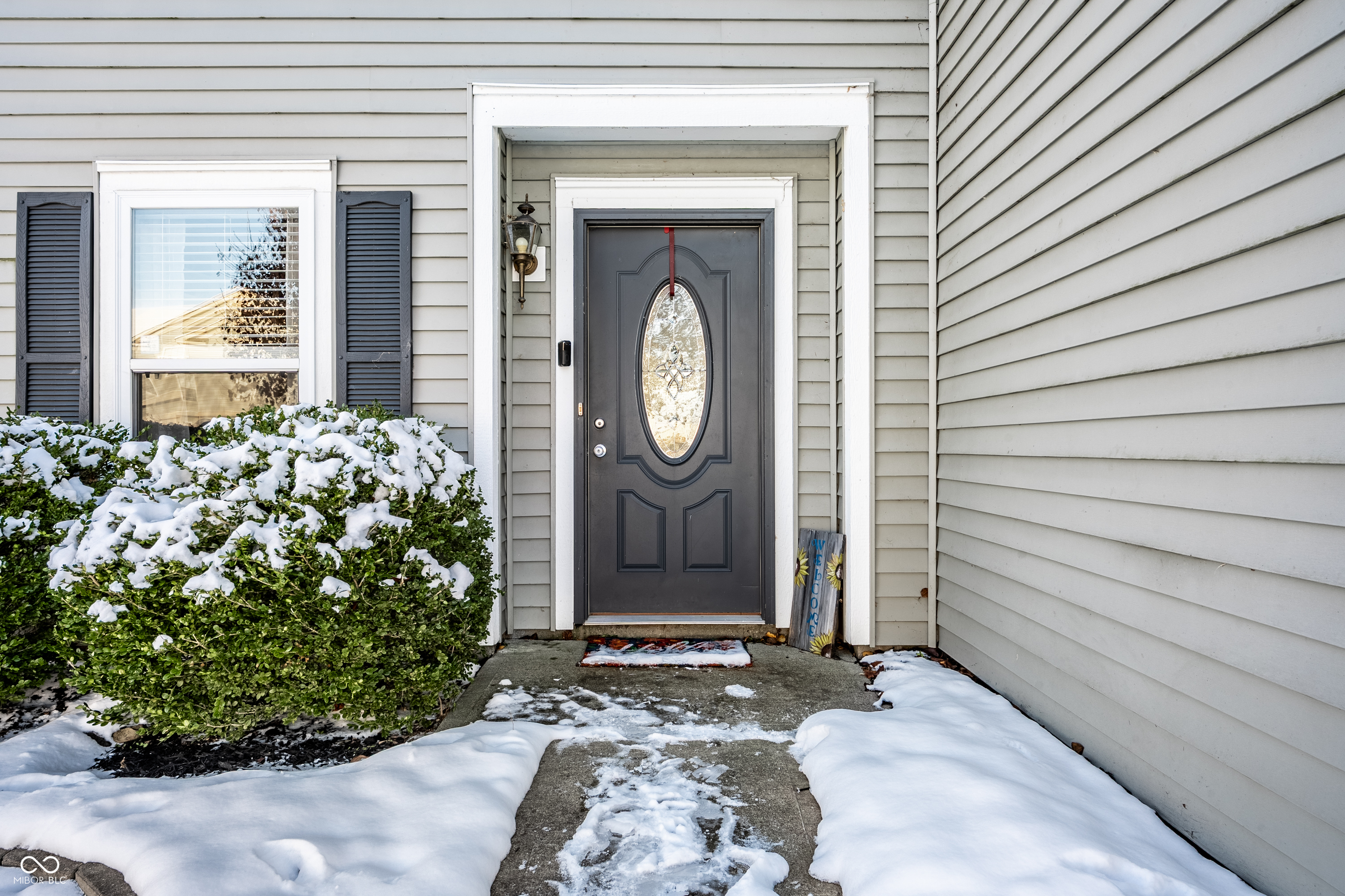 8254 S Midnight Drive