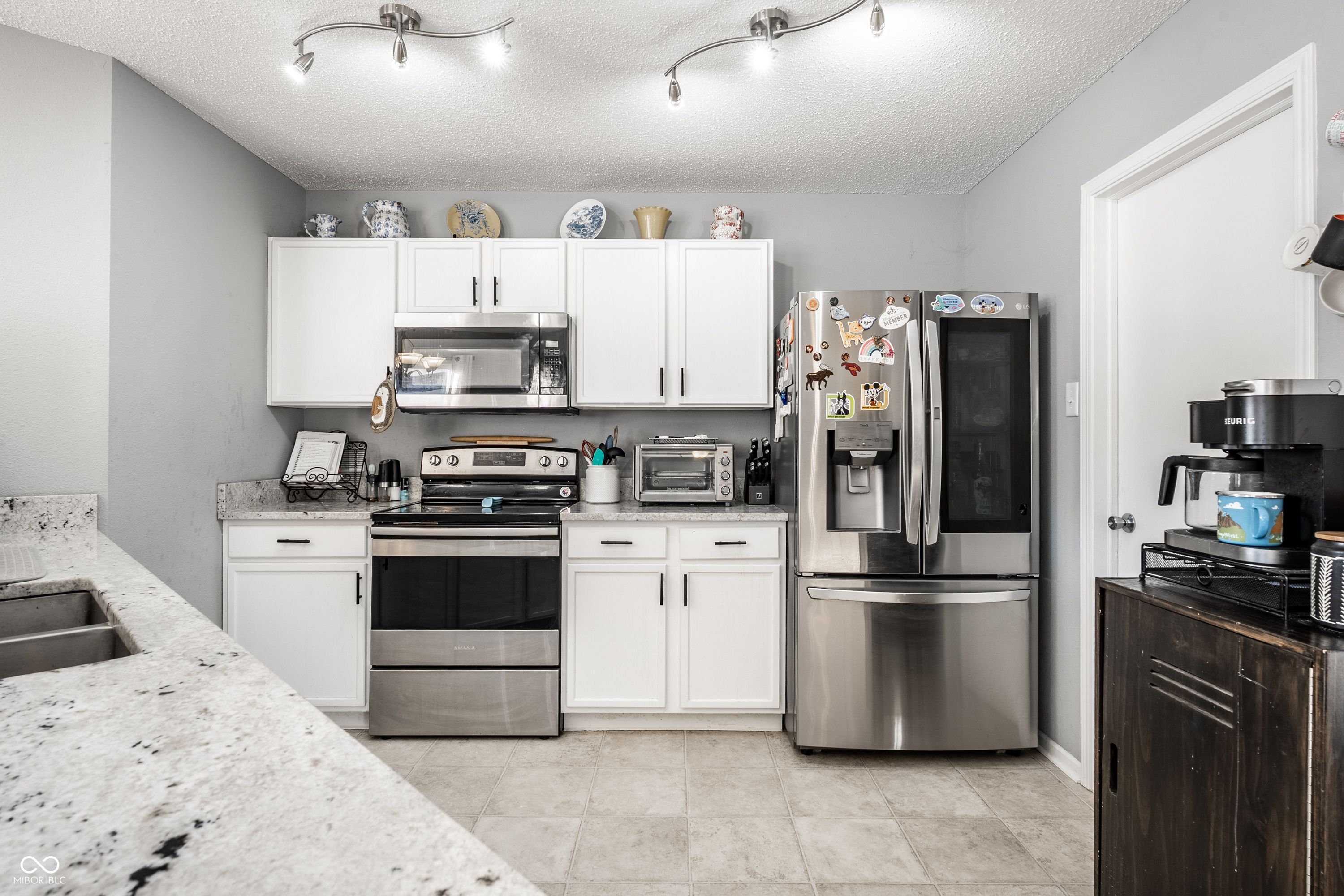 8254 S Midnight Drive