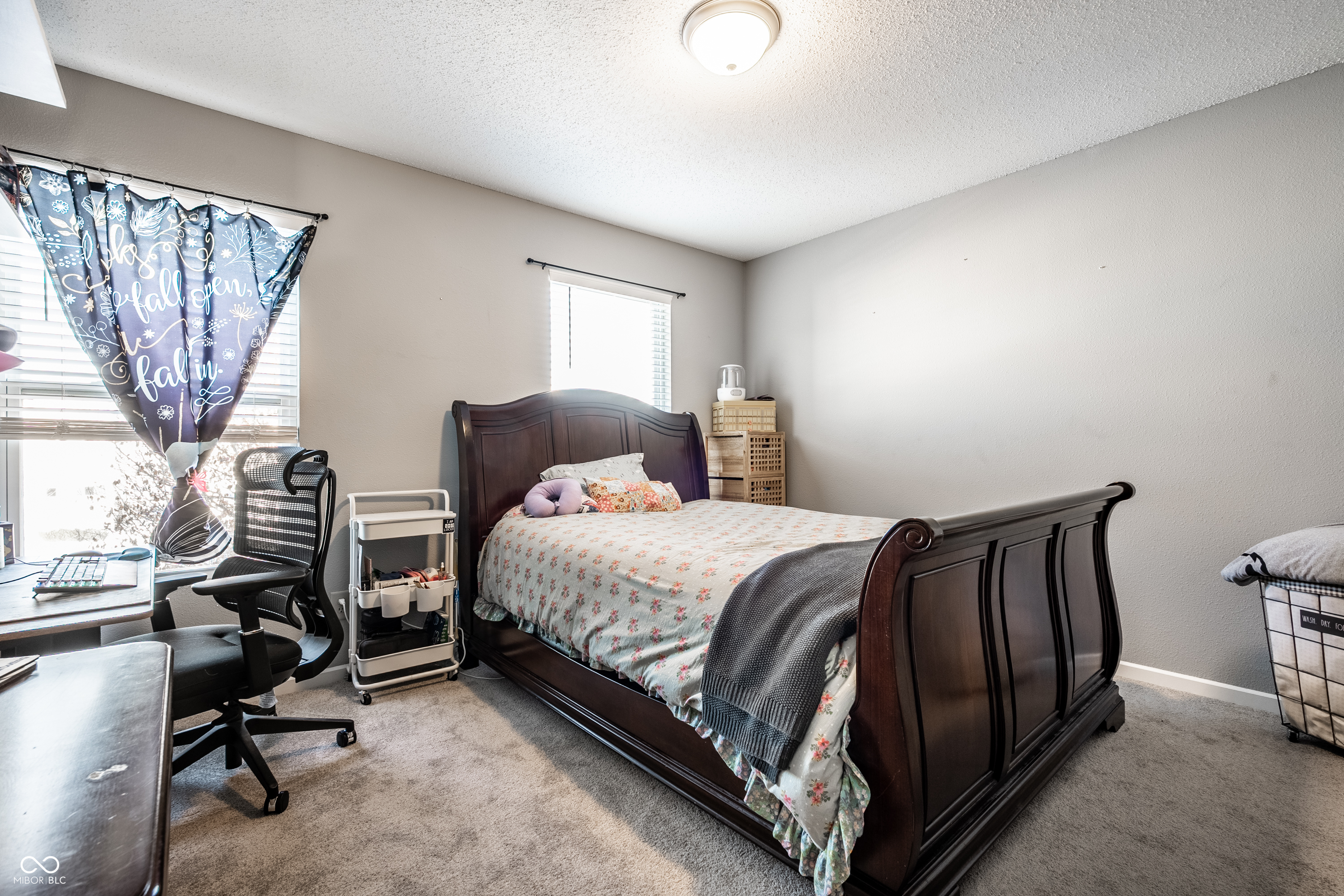 8254 S Midnight Drive