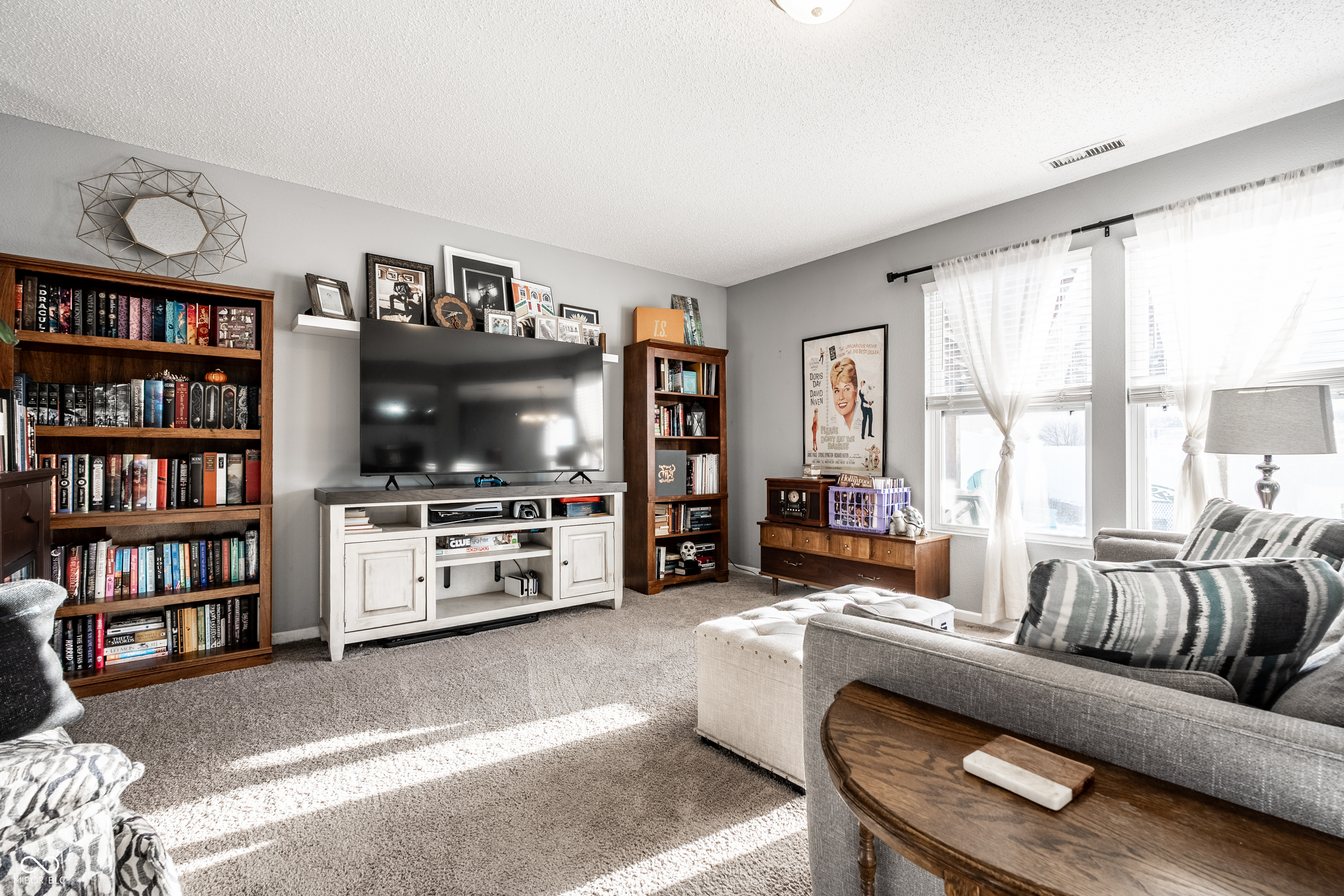 8254 S Midnight Drive