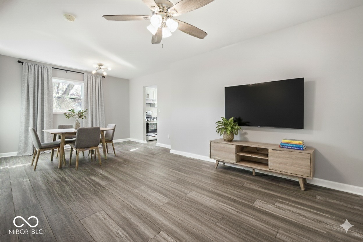 4628 Woodcroft Avenue