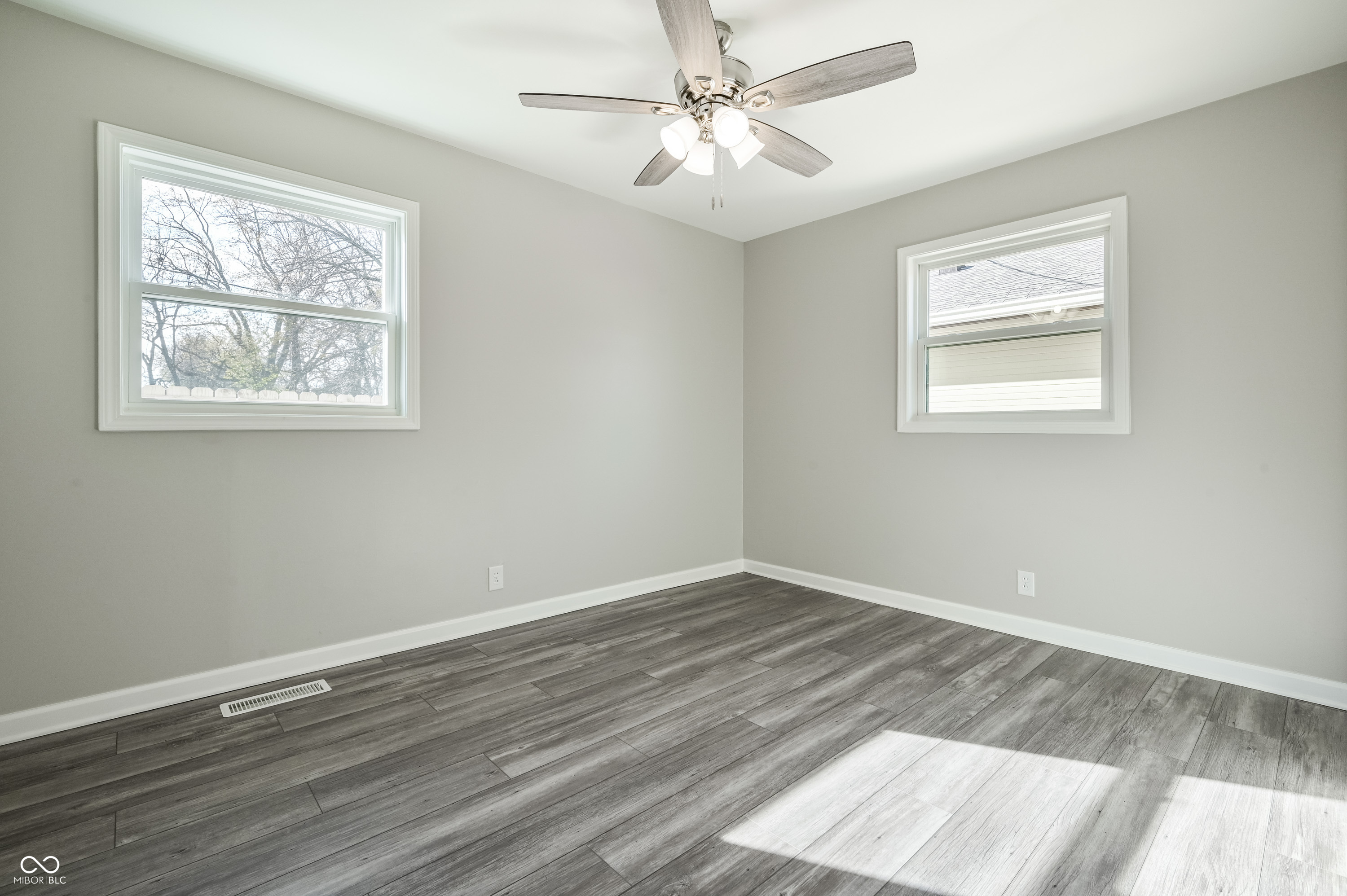 4628 Woodcroft Avenue