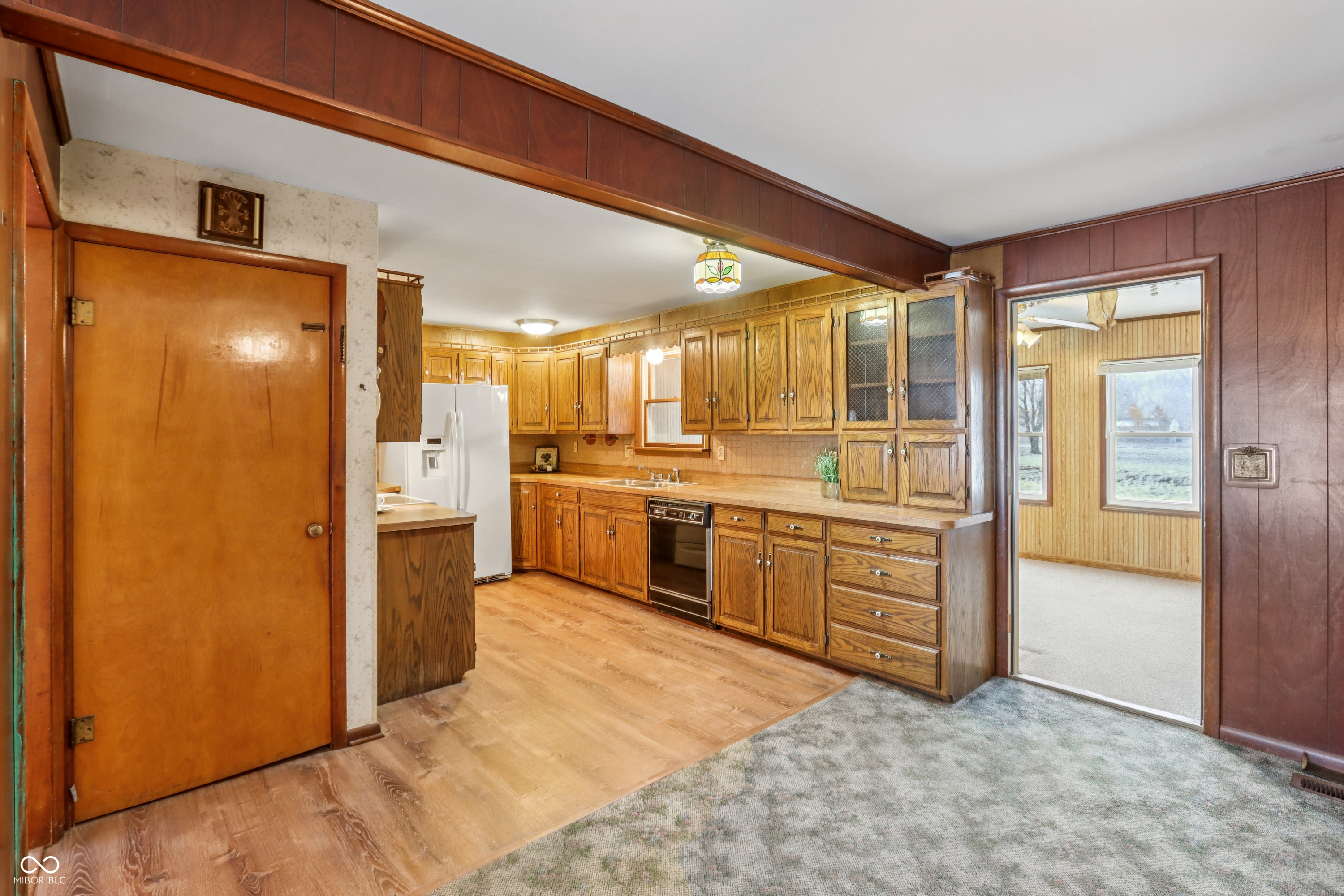 1670 W Old Waynetown Road