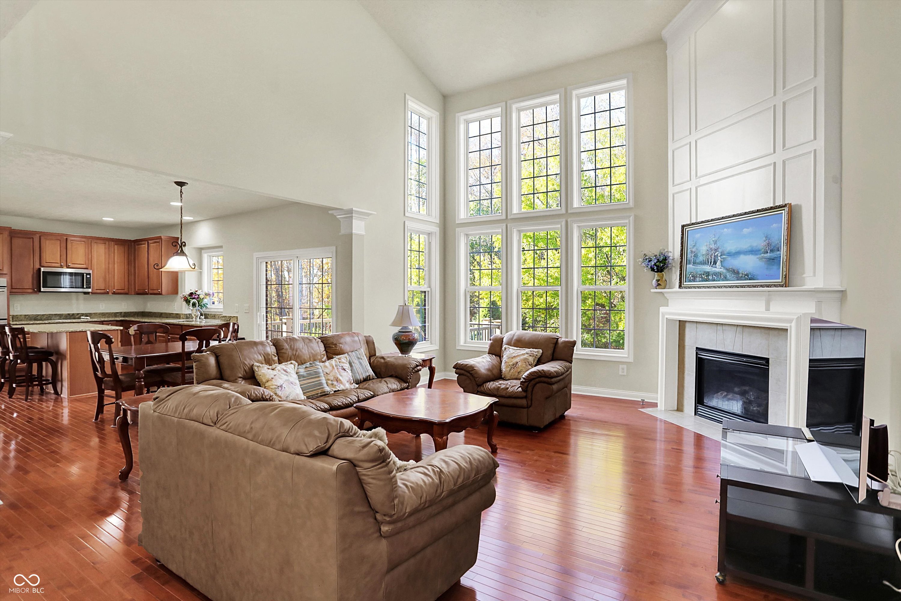 3884 Long Ridge Boulevard