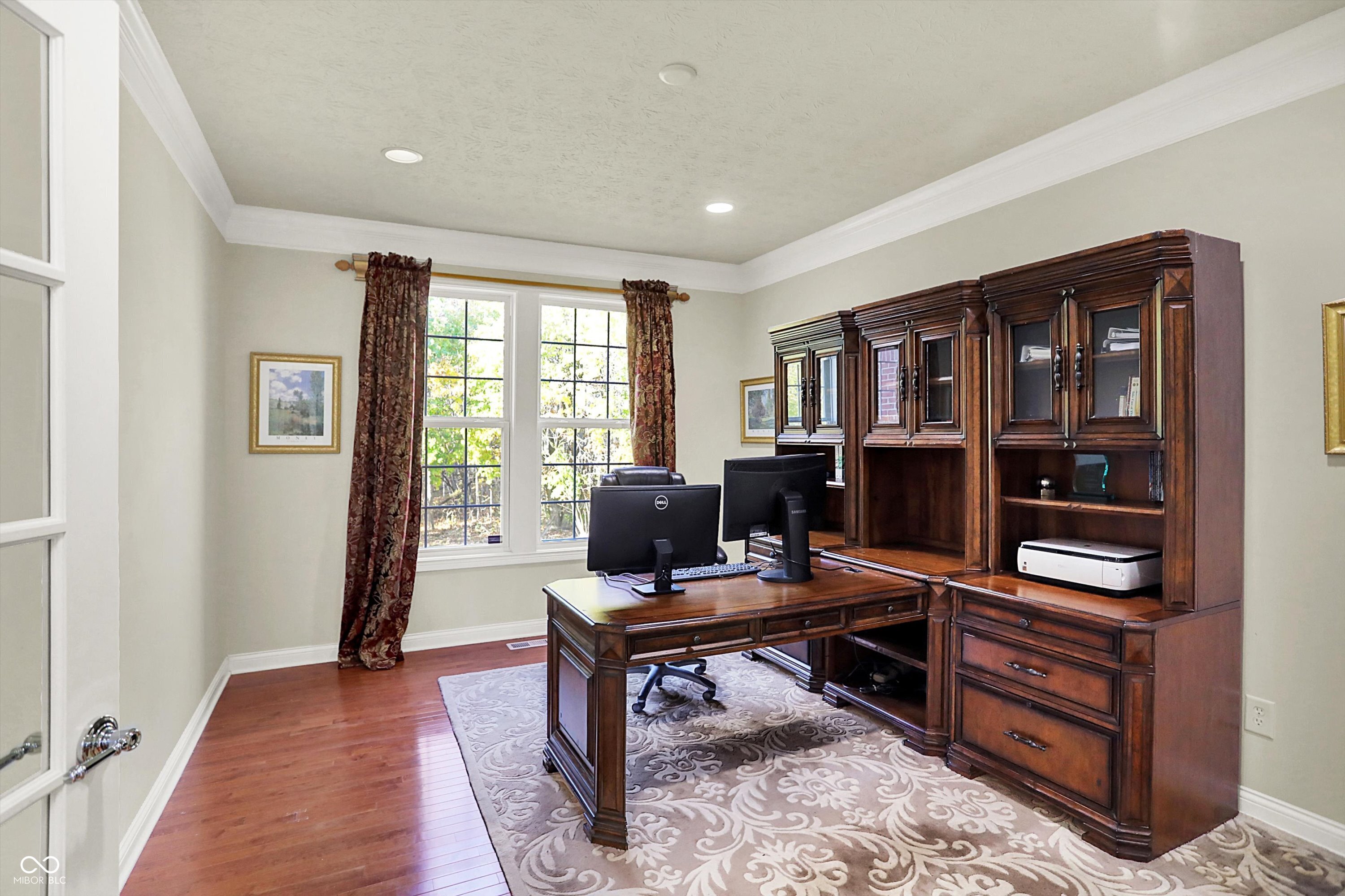 3884 Long Ridge Boulevard