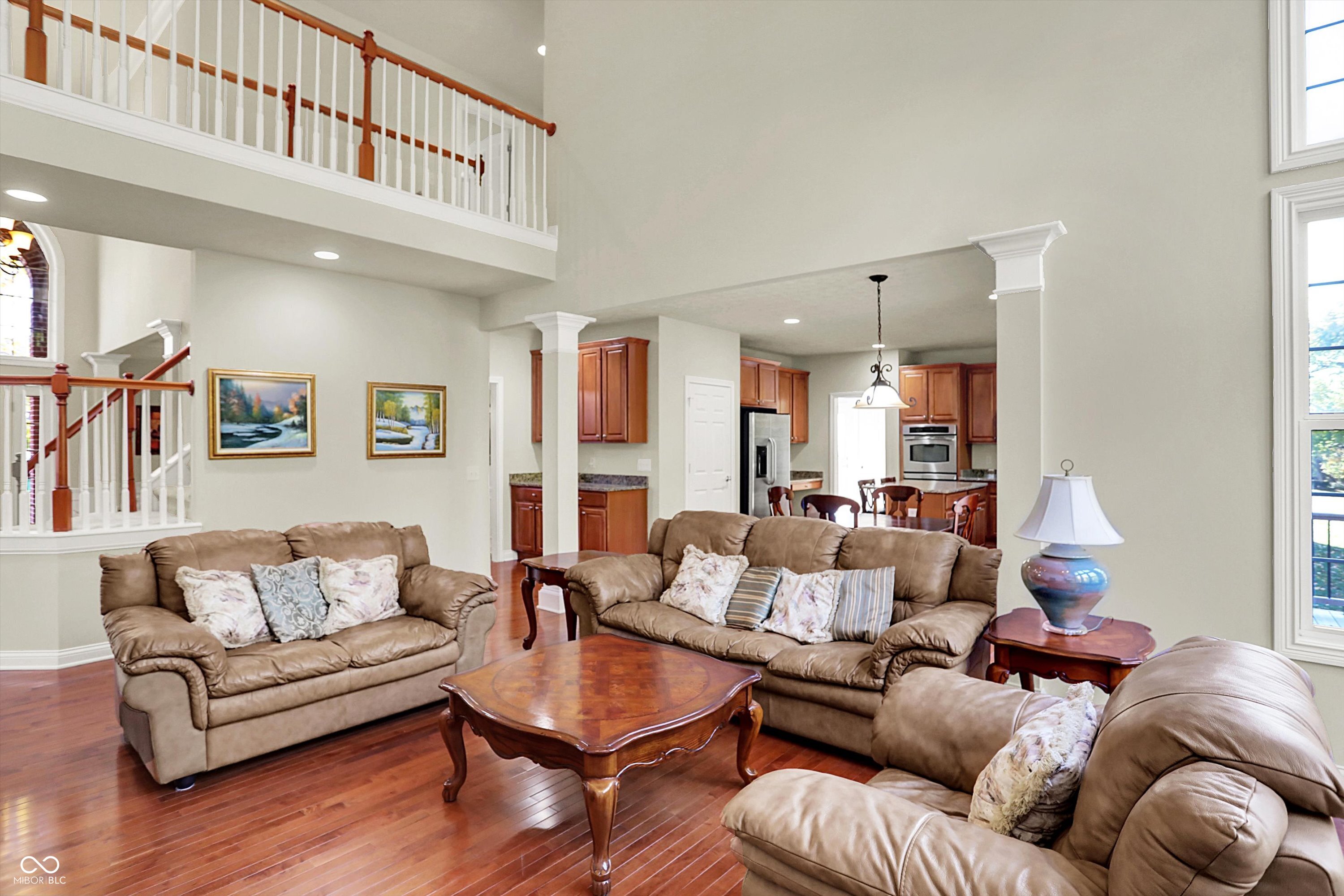 3884 Long Ridge Boulevard