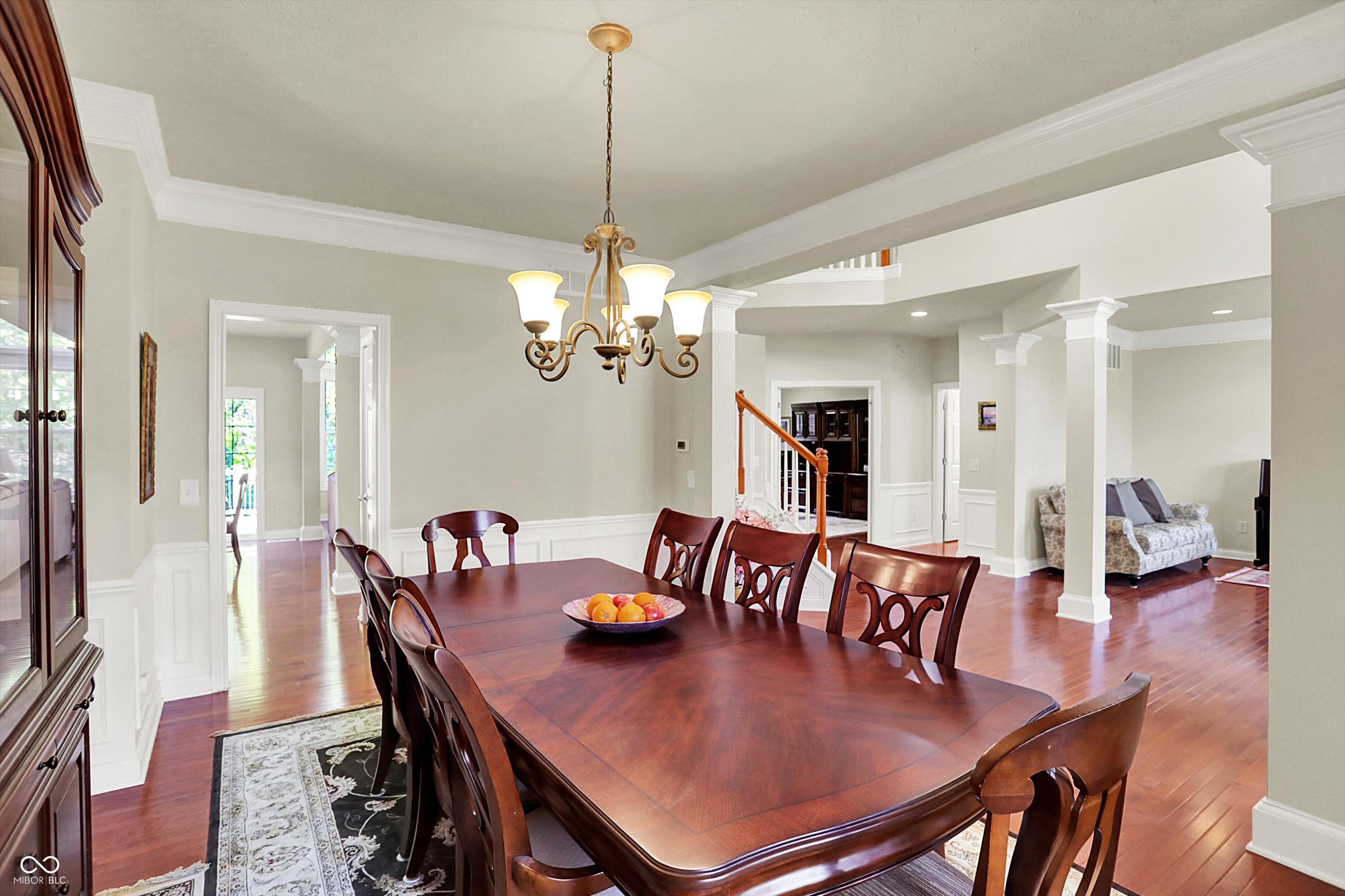 3884 Long Ridge Boulevard