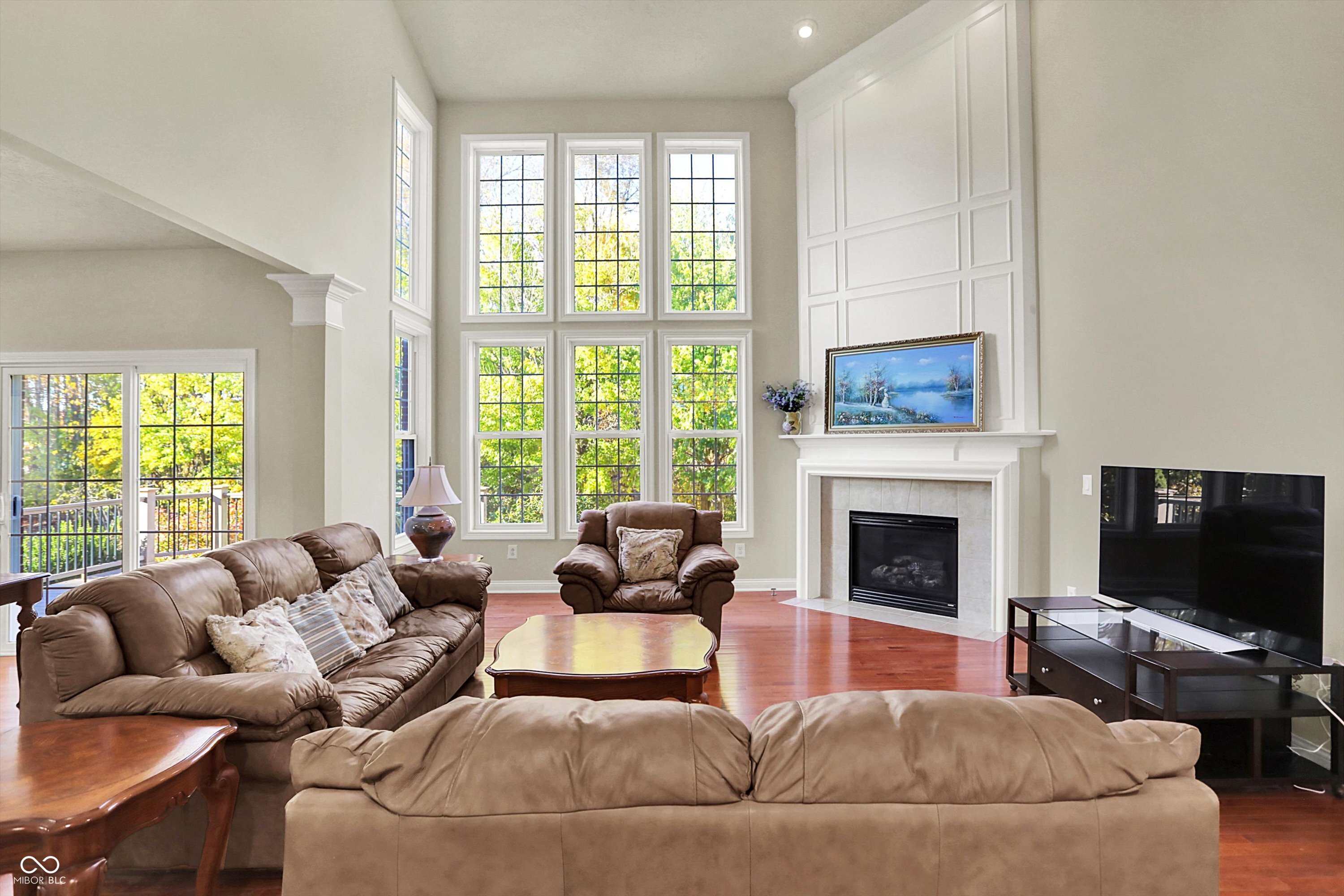 3884 Long Ridge Boulevard