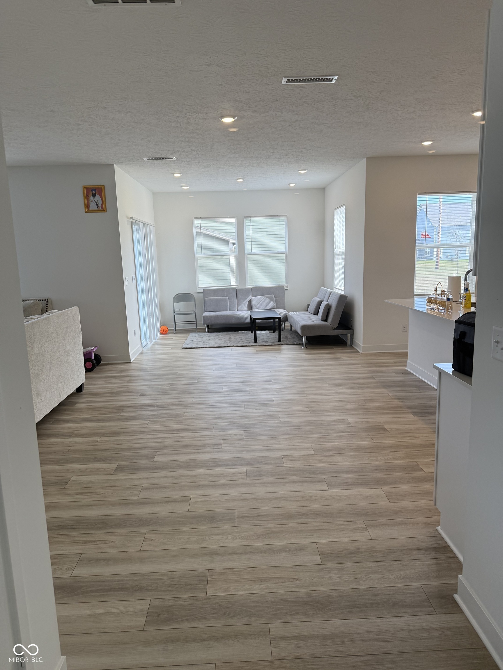 1063 Bellwood Boulevard