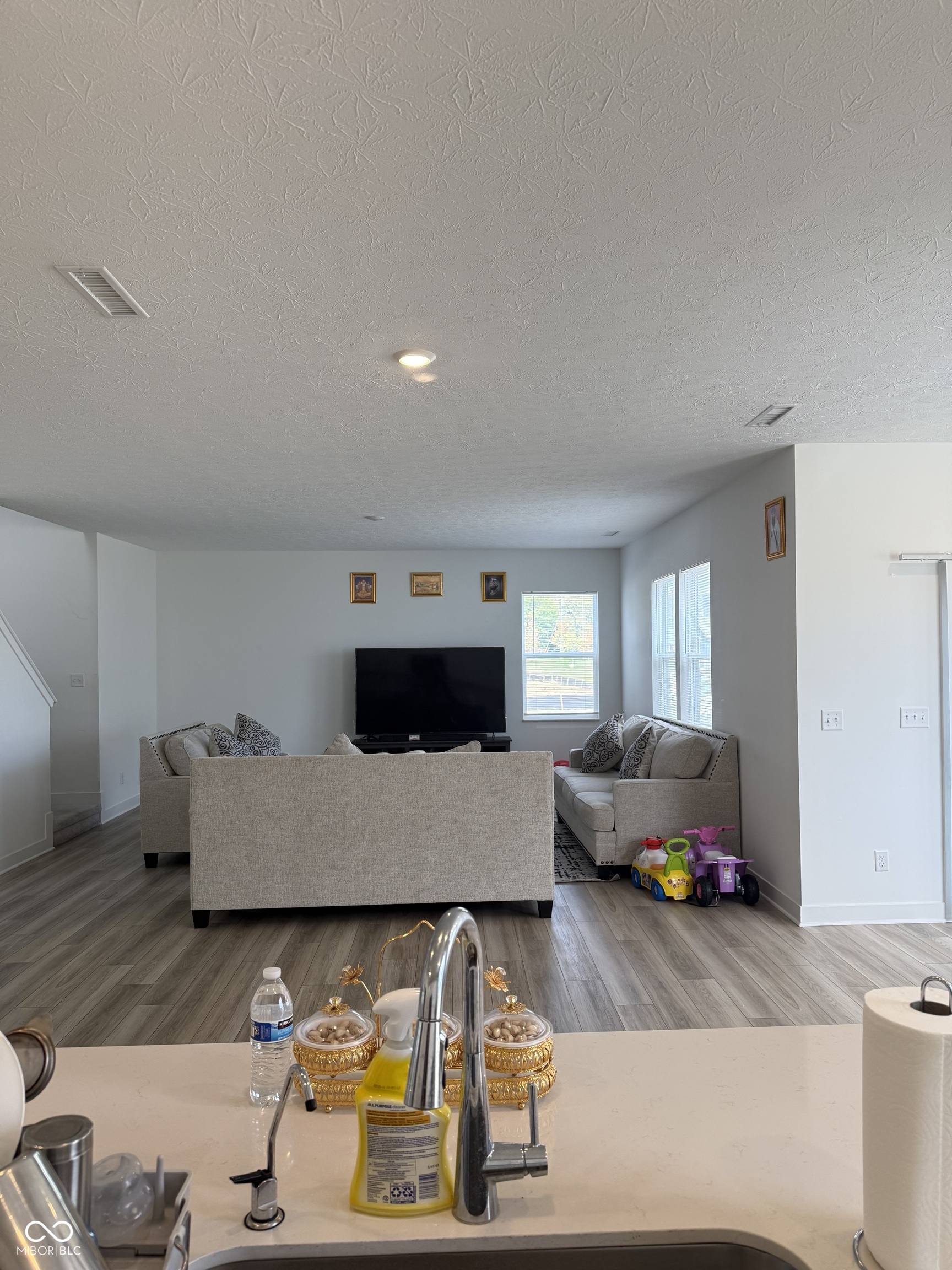 1063 Bellwood Boulevard