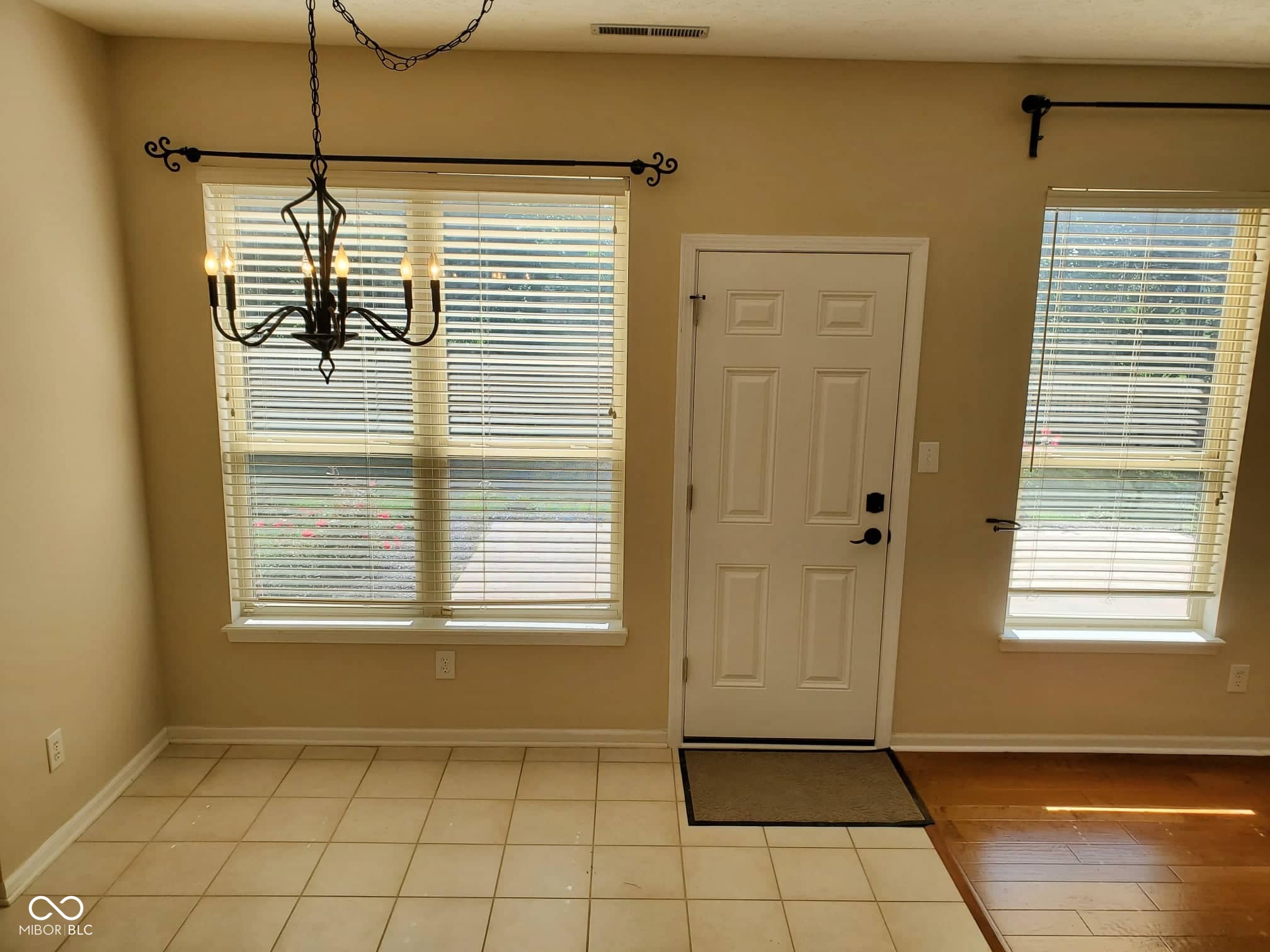 10116 Hawks Lake Drive