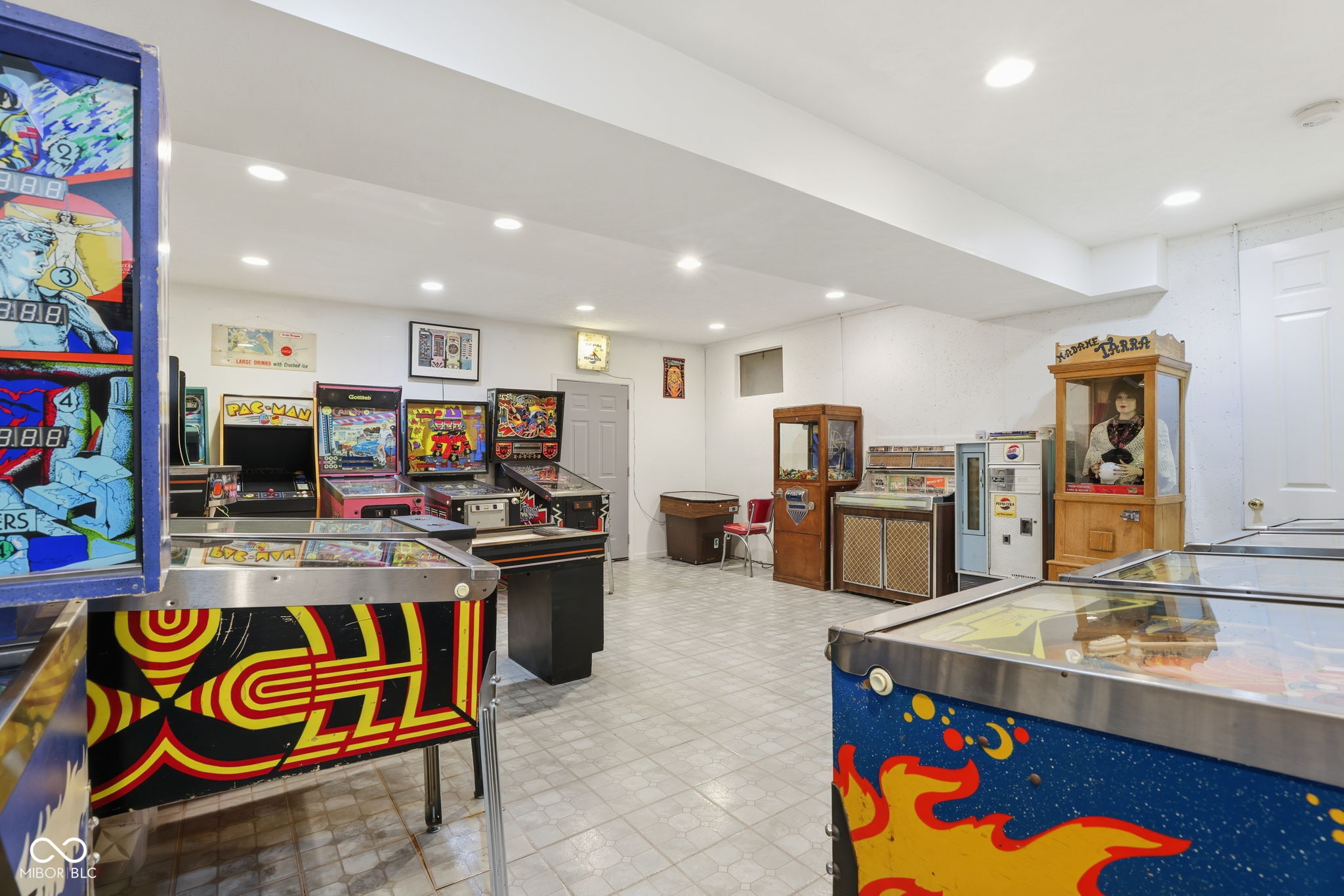 19226 Potters Bridge Road