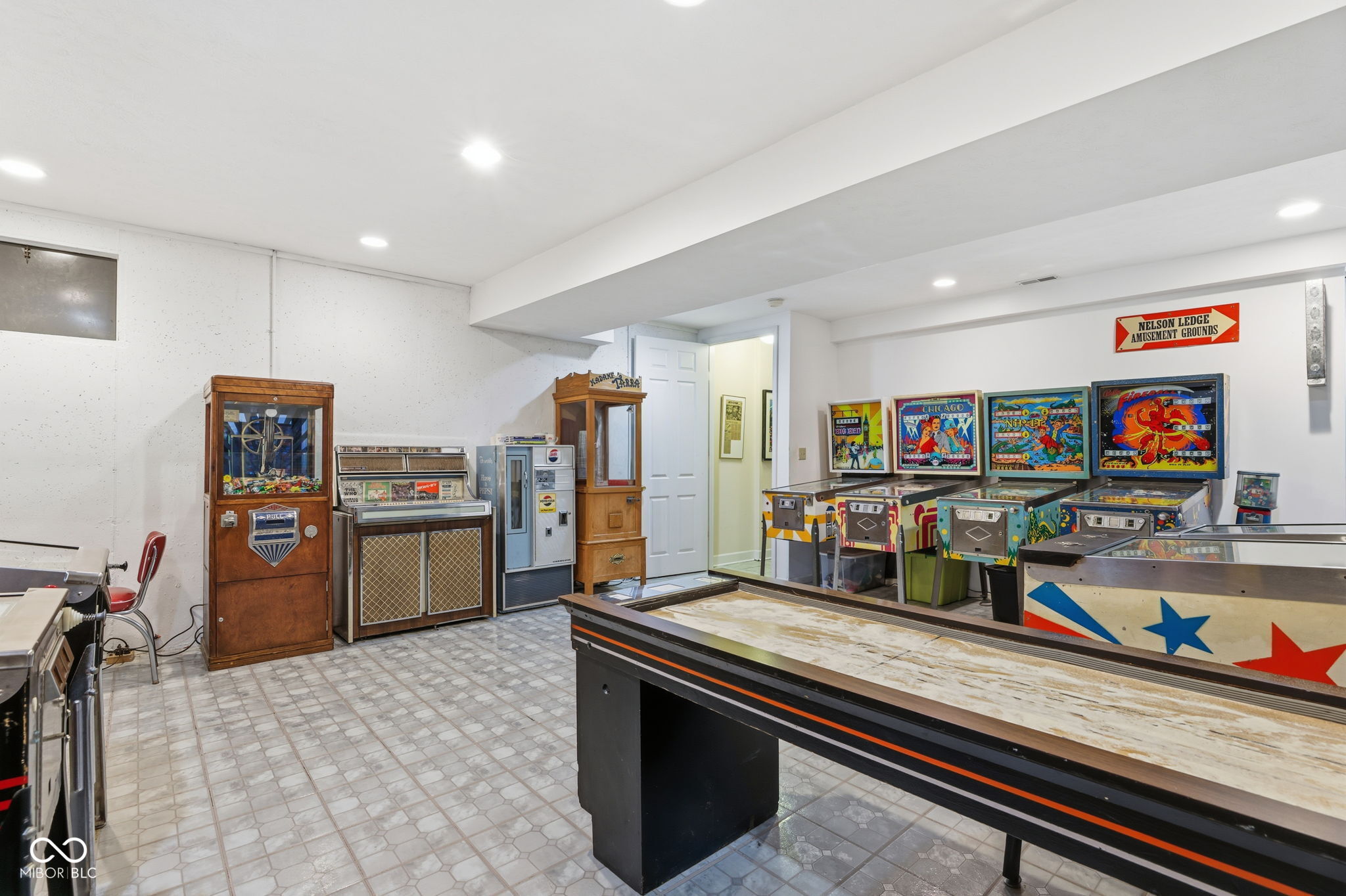 19226 Potters Bridge Road