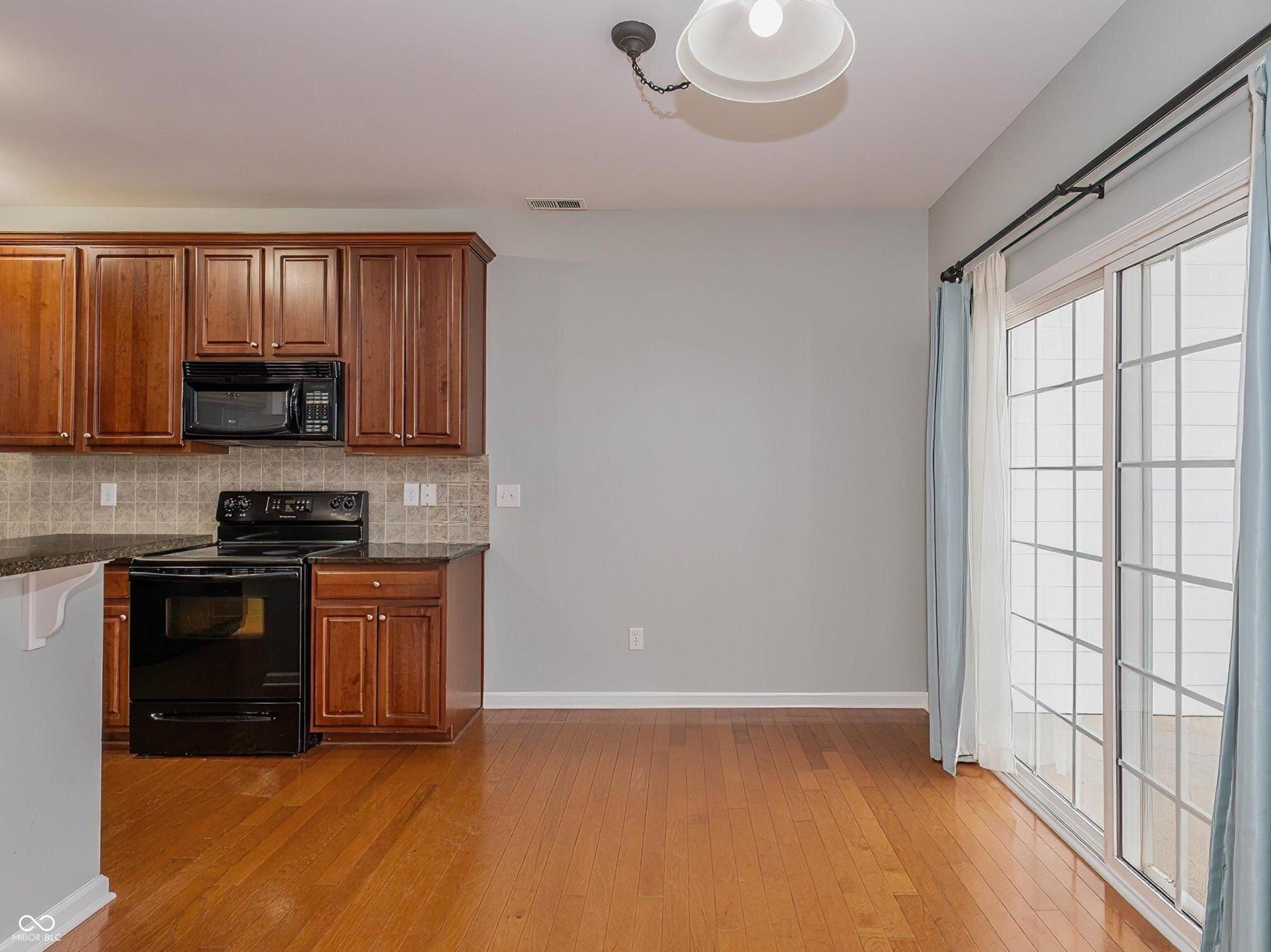 16317 Meadowlands Court