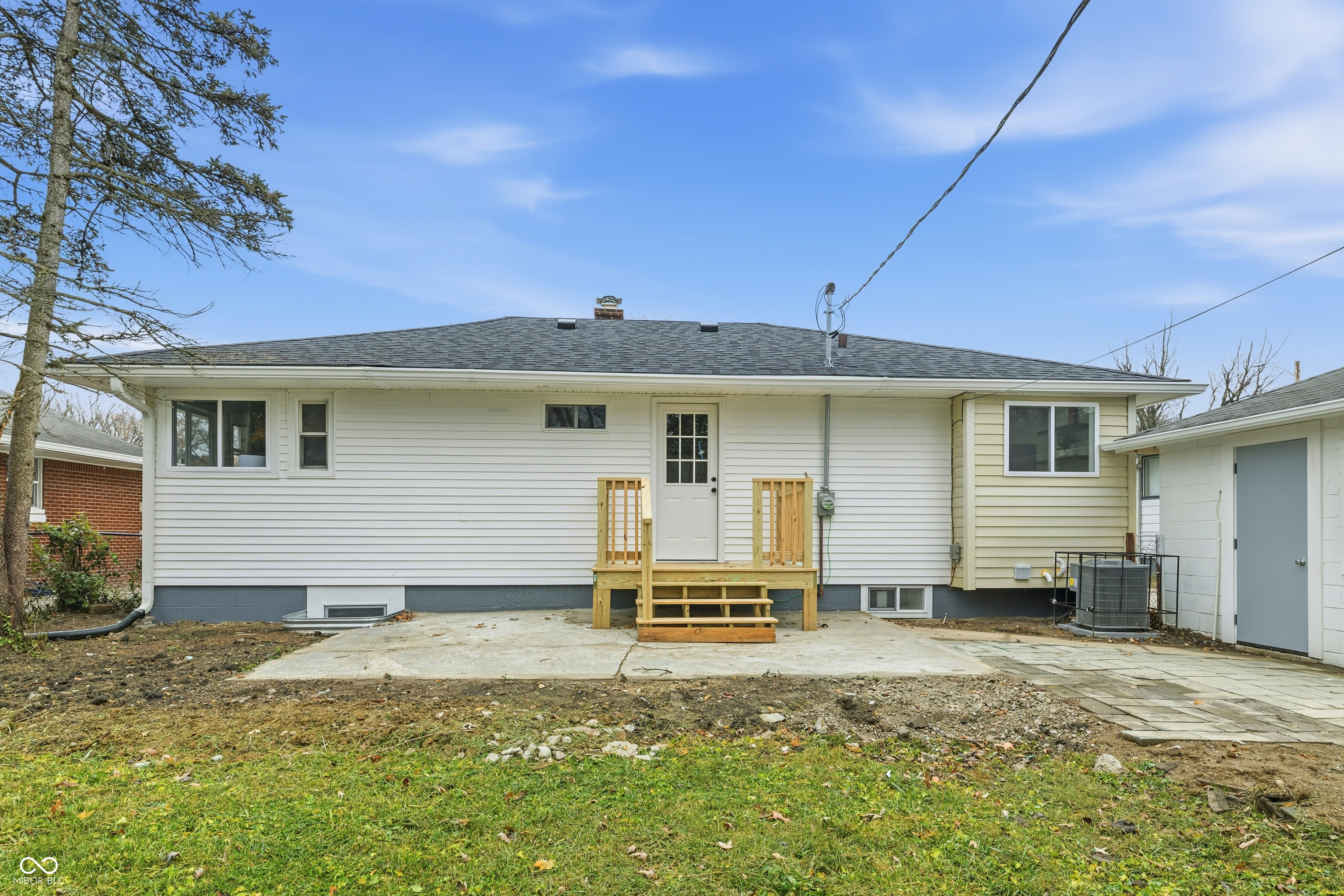 3709 N Layman Avenue