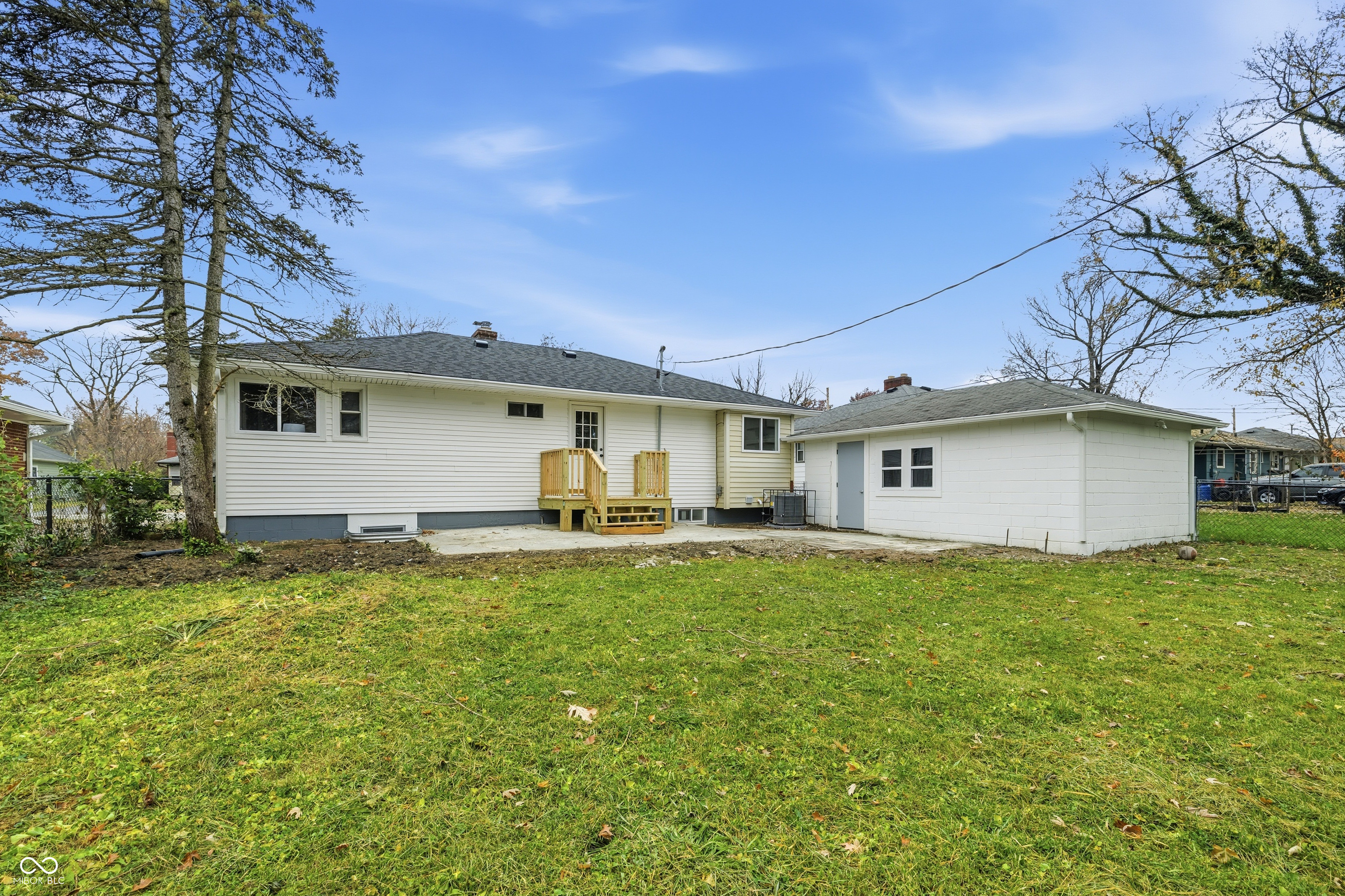 3709 N Layman Avenue