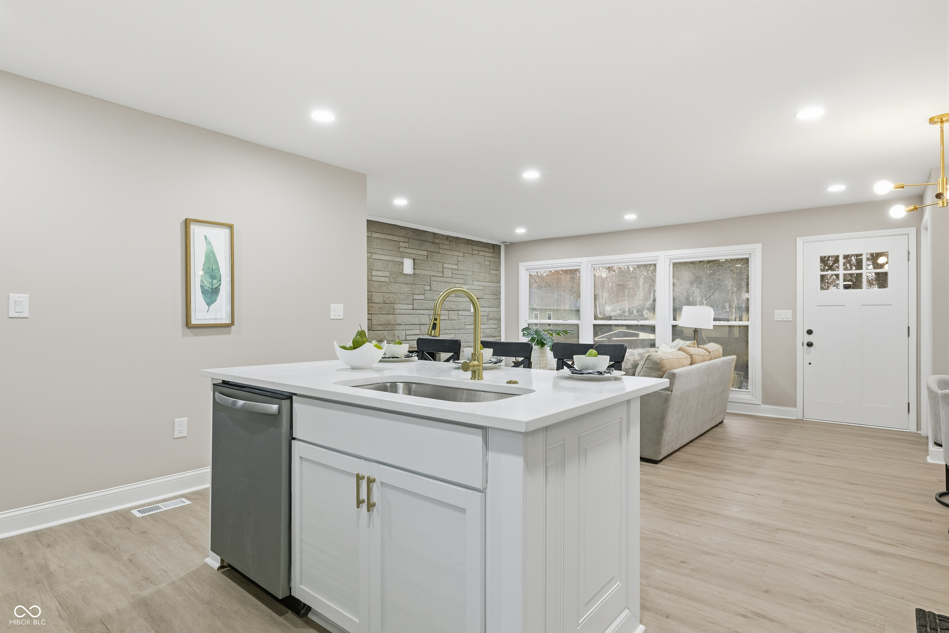 3709 N Layman Avenue