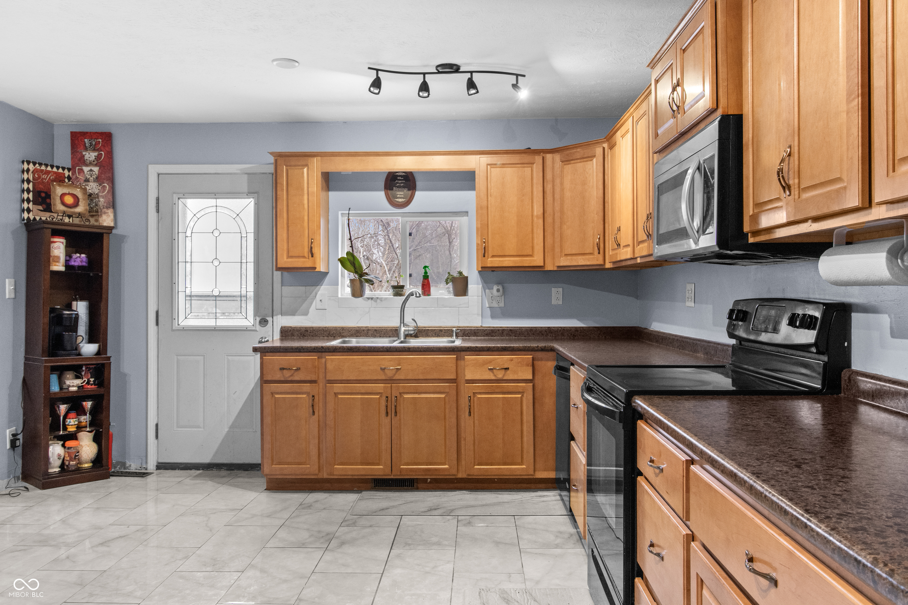 9106 Broken Arrow Road