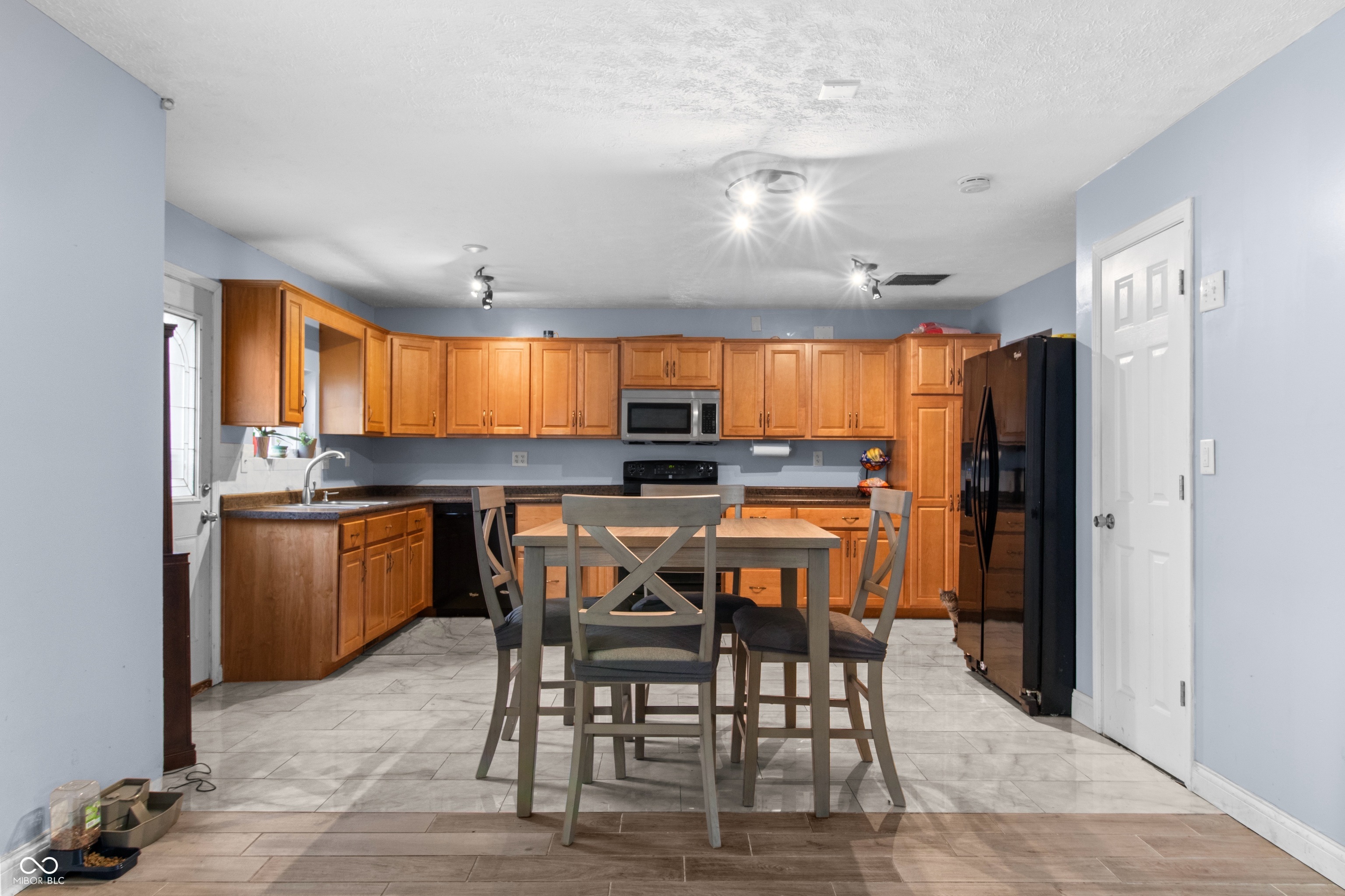 9106 Broken Arrow Road