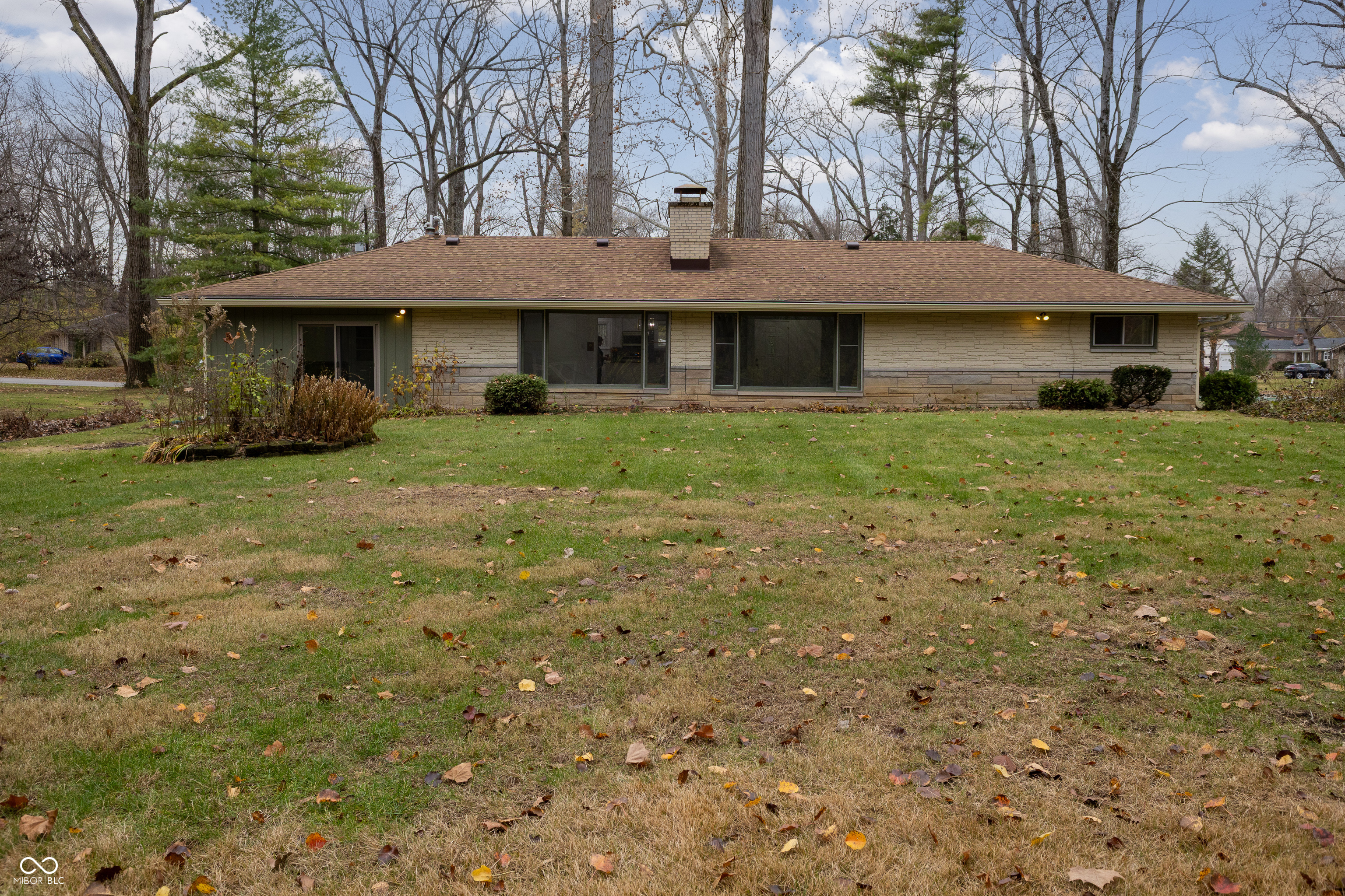 4225 Springwood Trail