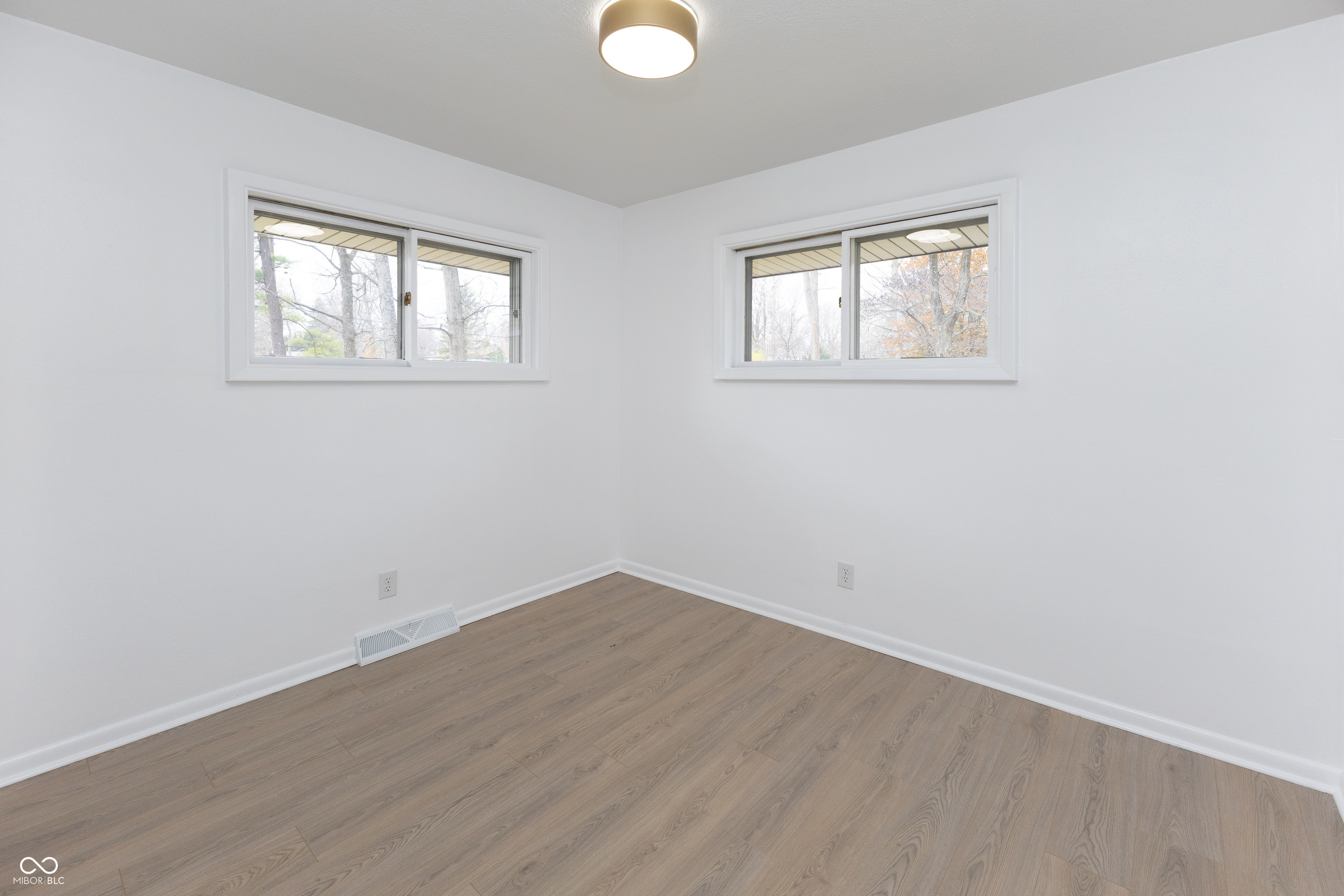 4225 Springwood Trail