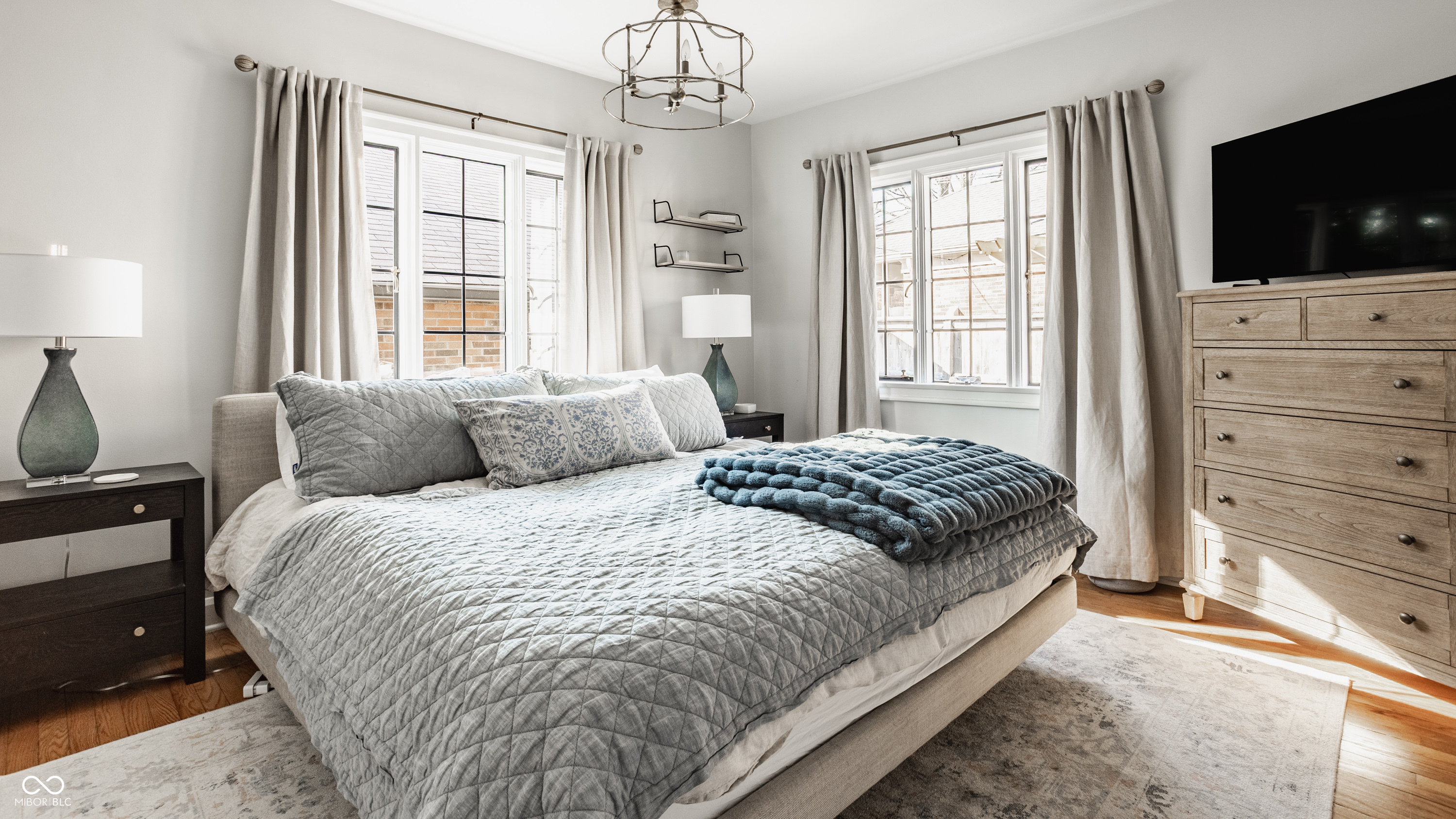 5856 Guilford Avenue