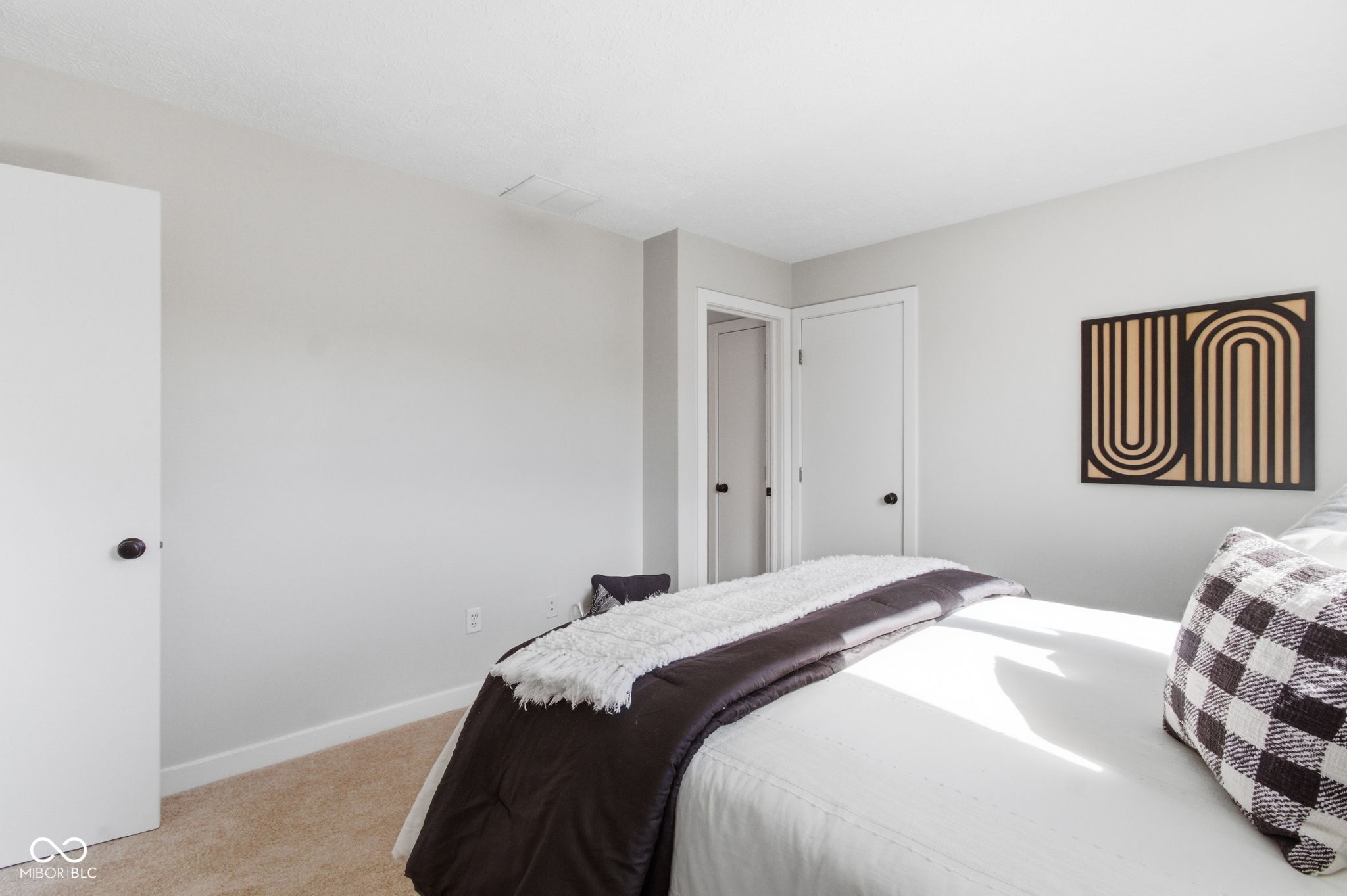 5952 Highgate Circle E