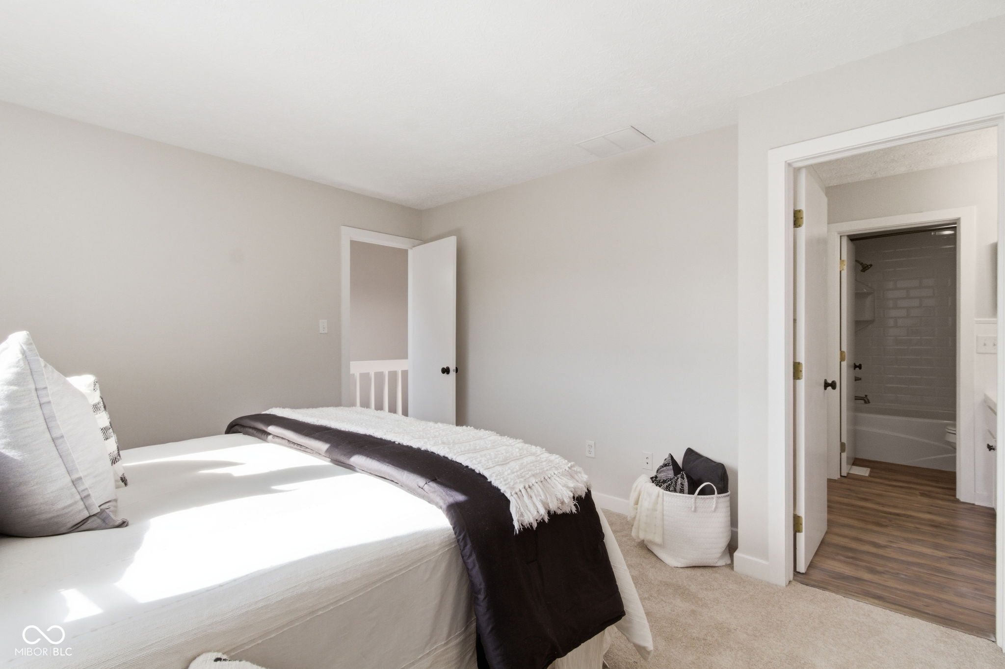 5952 Highgate Circle E