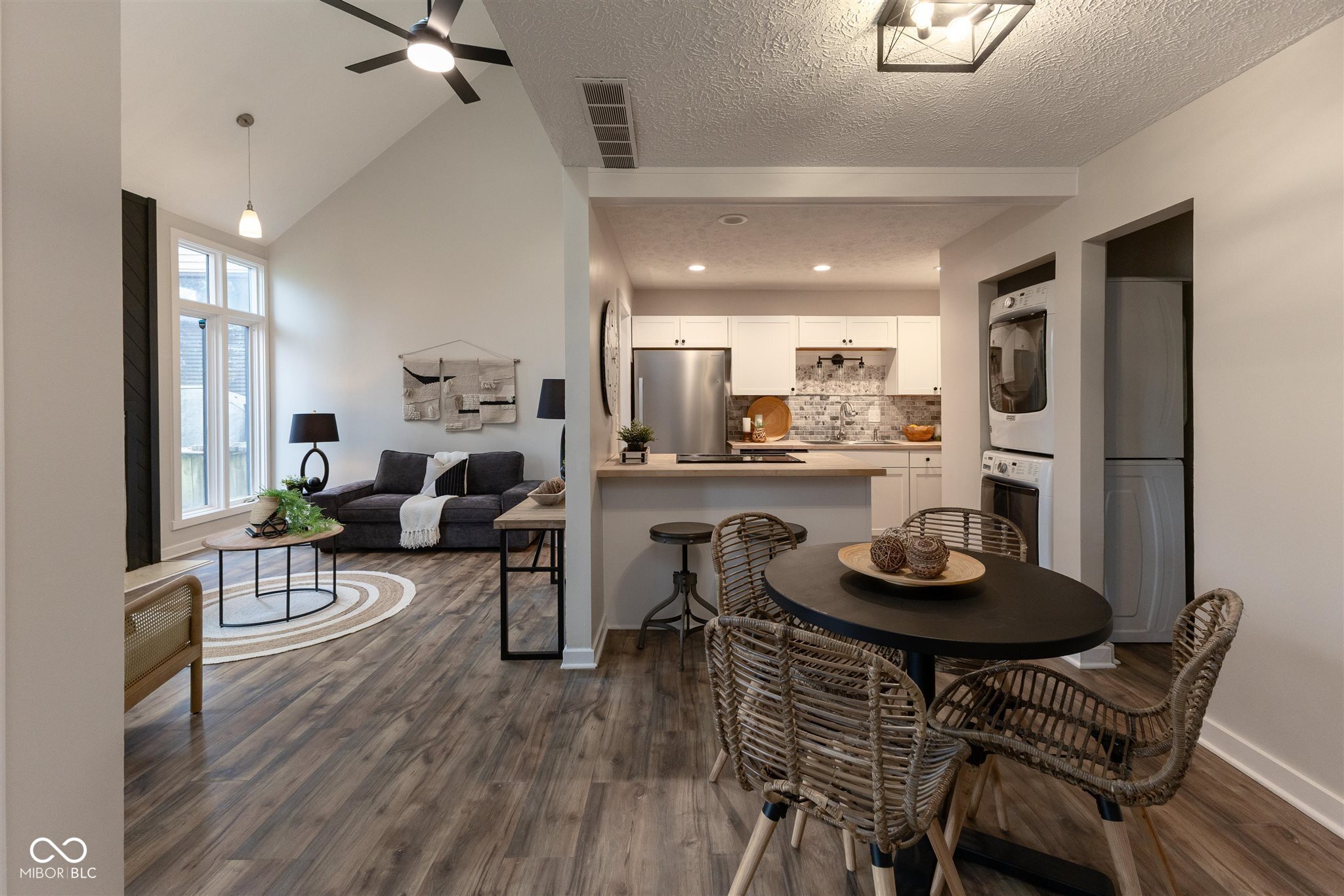 5952 Highgate Circle E