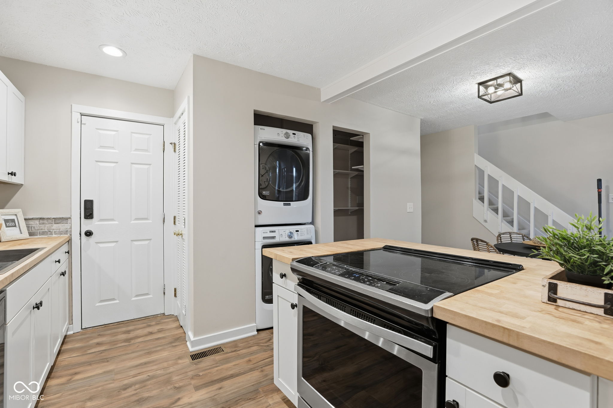 5952 Highgate Circle E