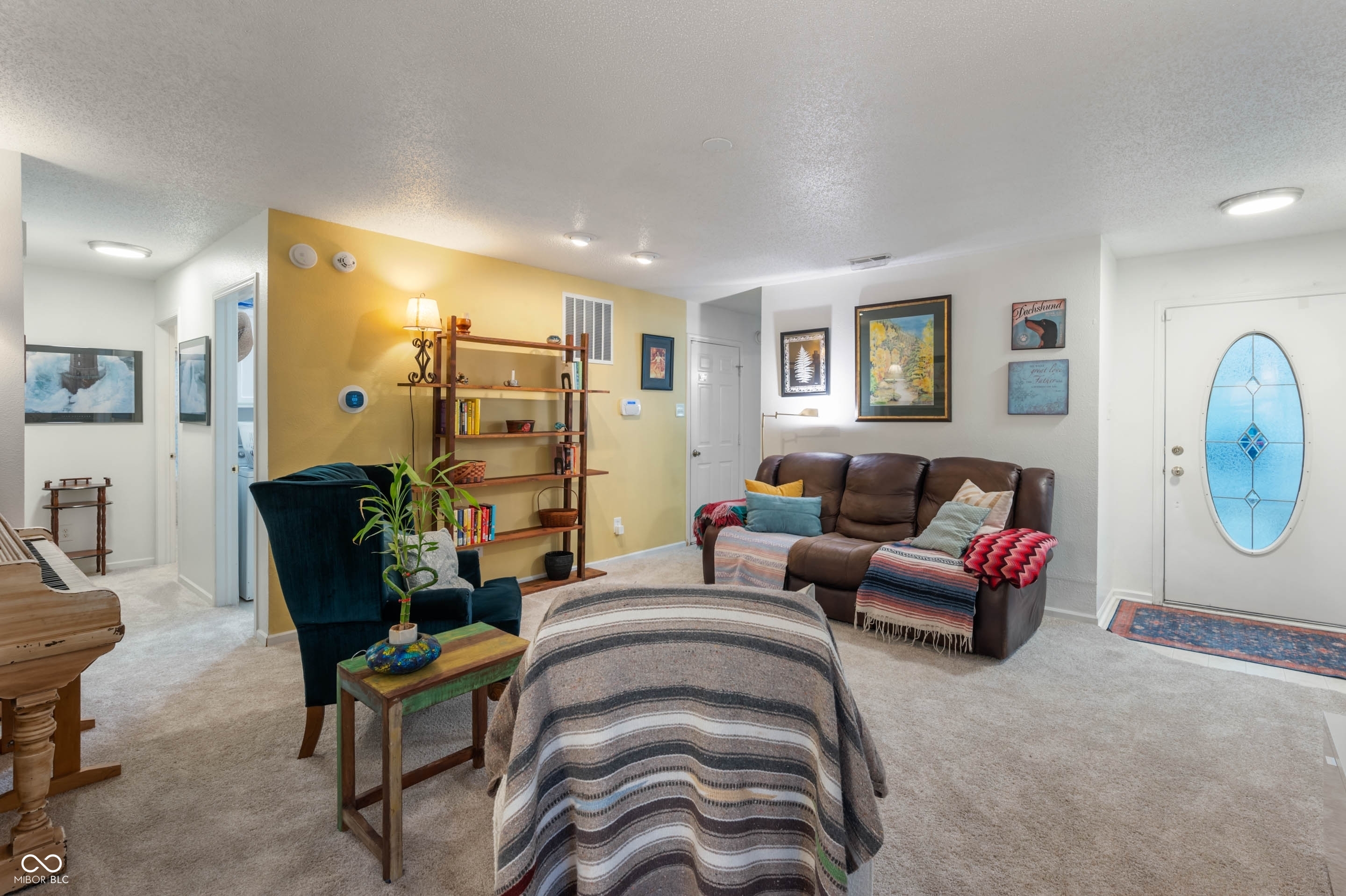 9105 Southernwood Way