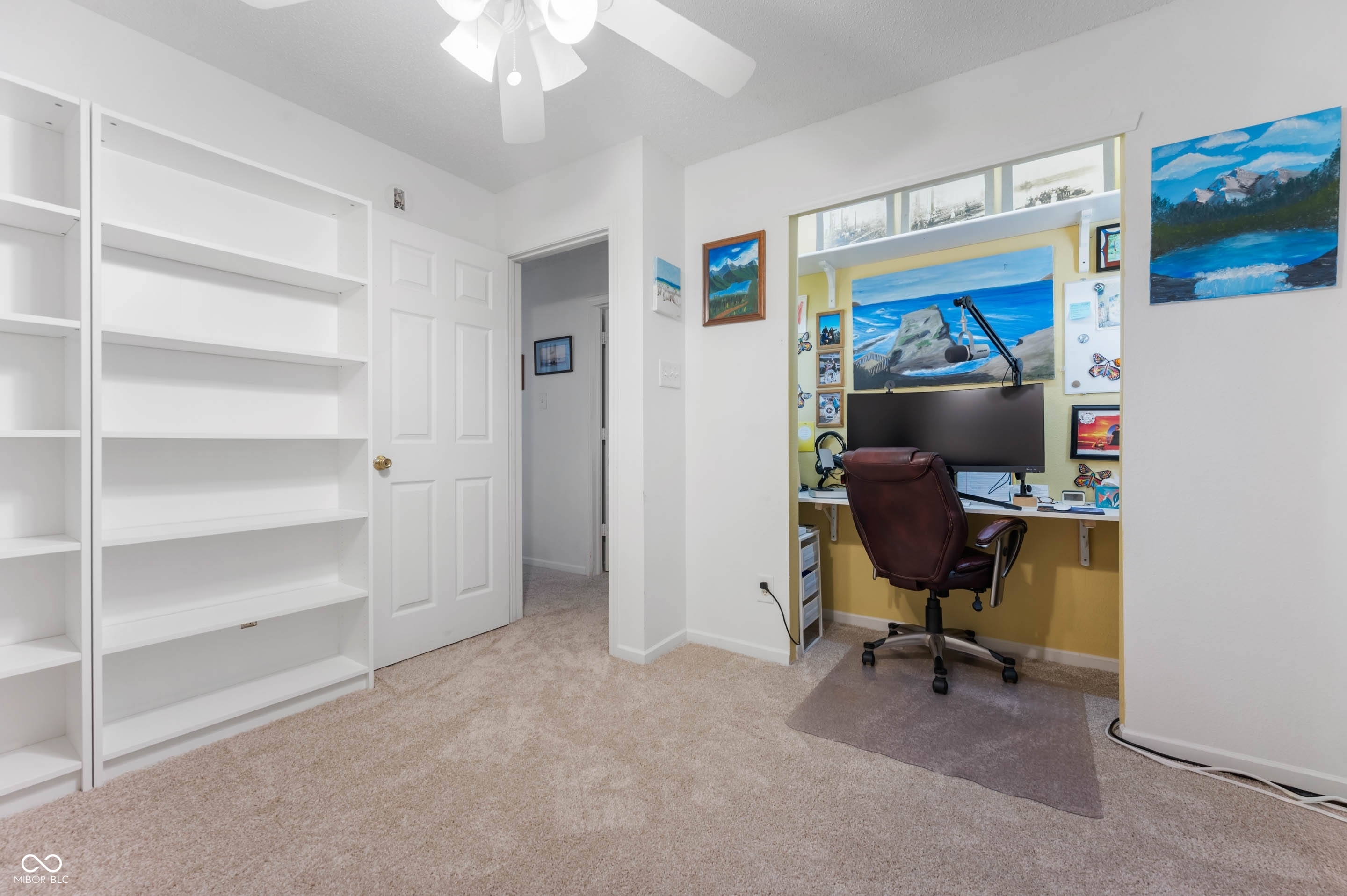 9105 Southernwood Way